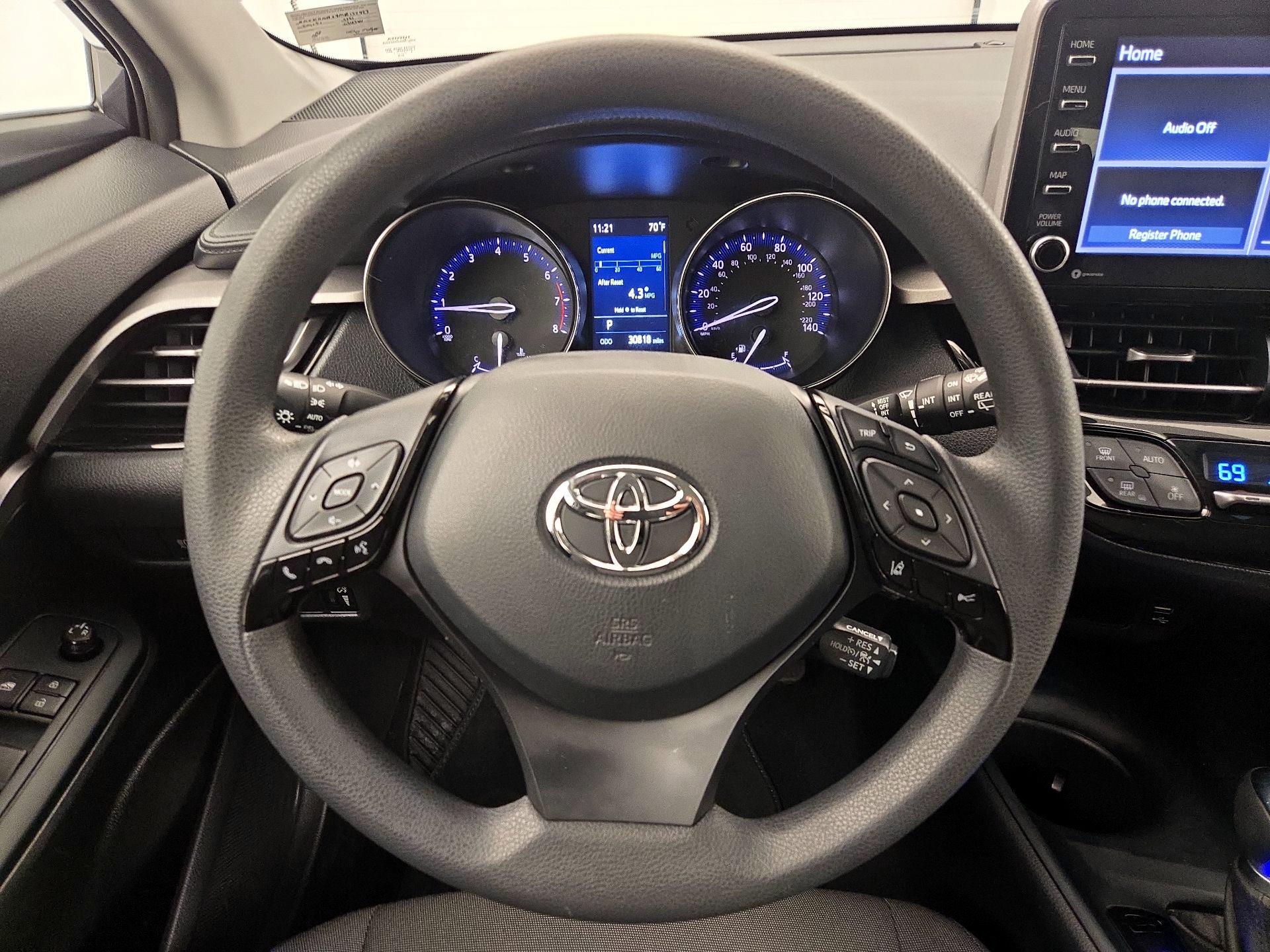 Thumbnail: 2021 Toyota C-HR - 10