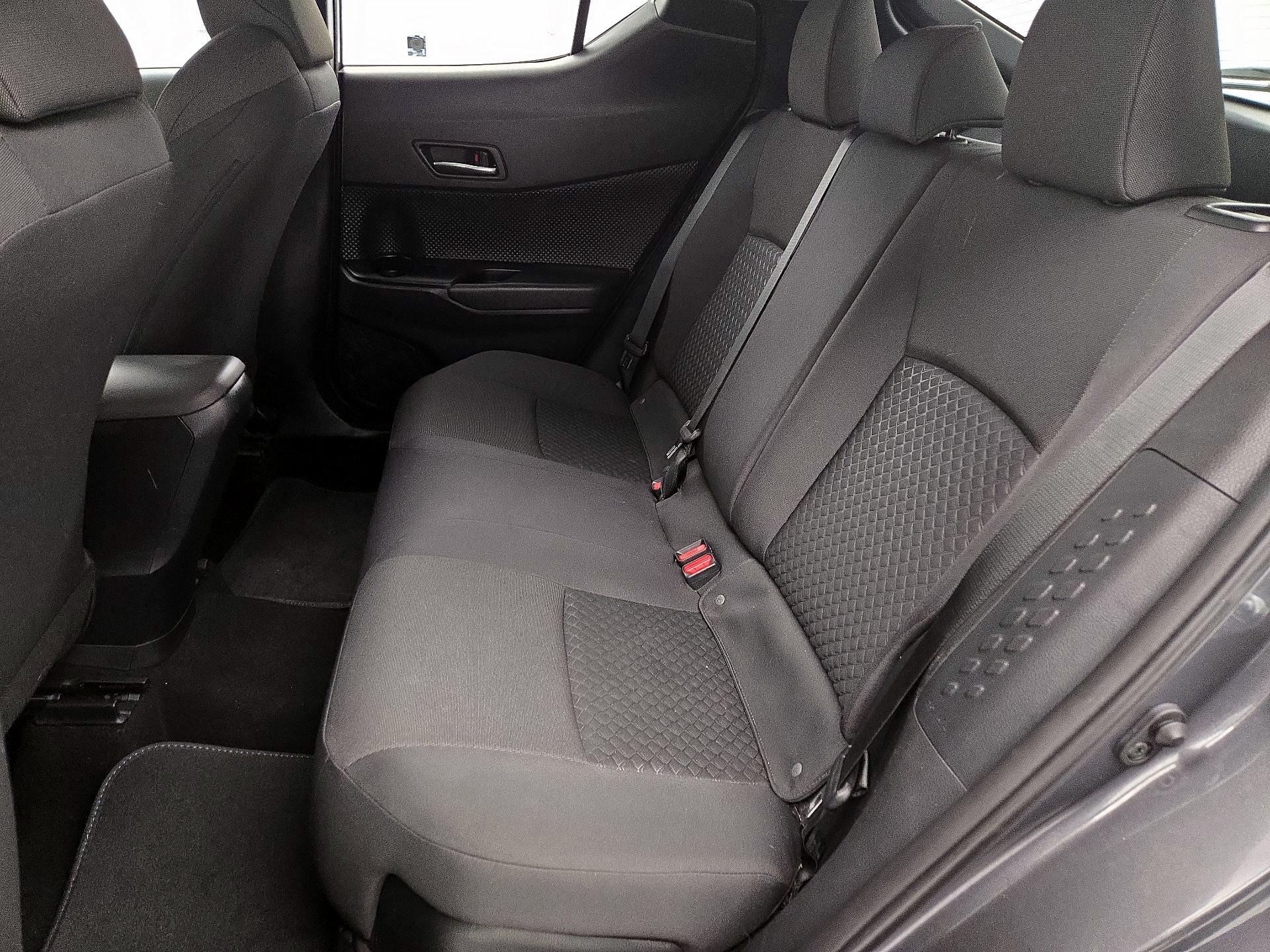 Thumbnail: 2021 Toyota C-HR - 19