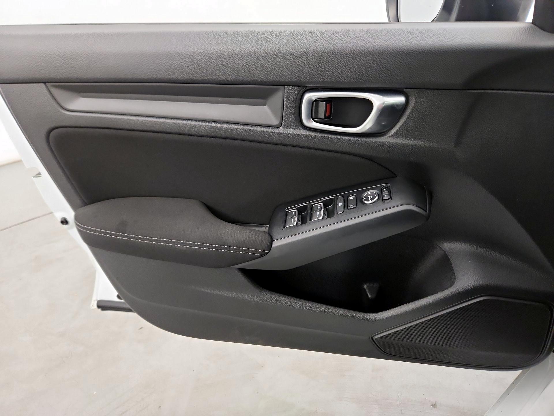 Thumbnail: 2022 Honda Civic - 10