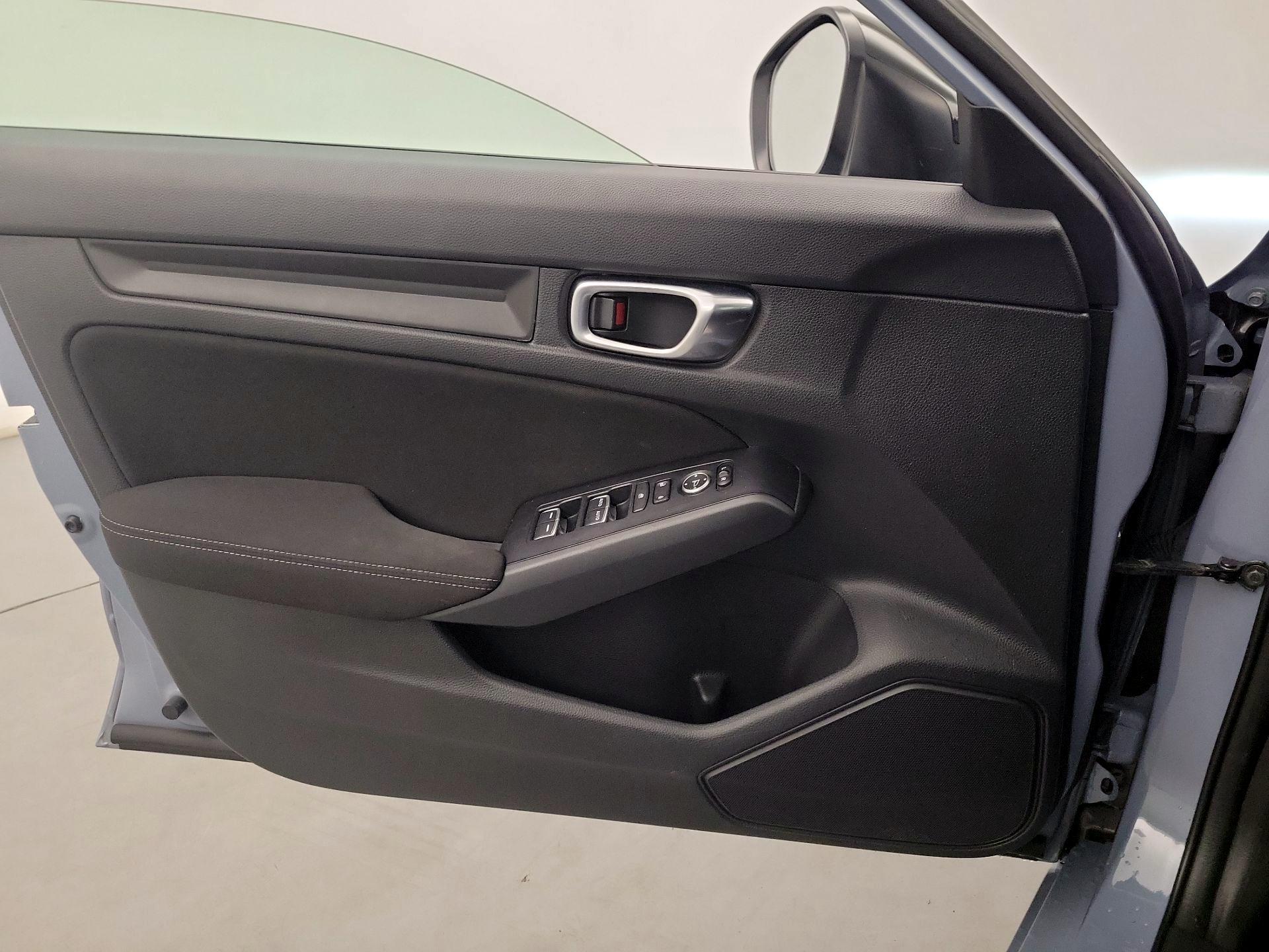 Thumbnail: 2022 Honda Civic - 10