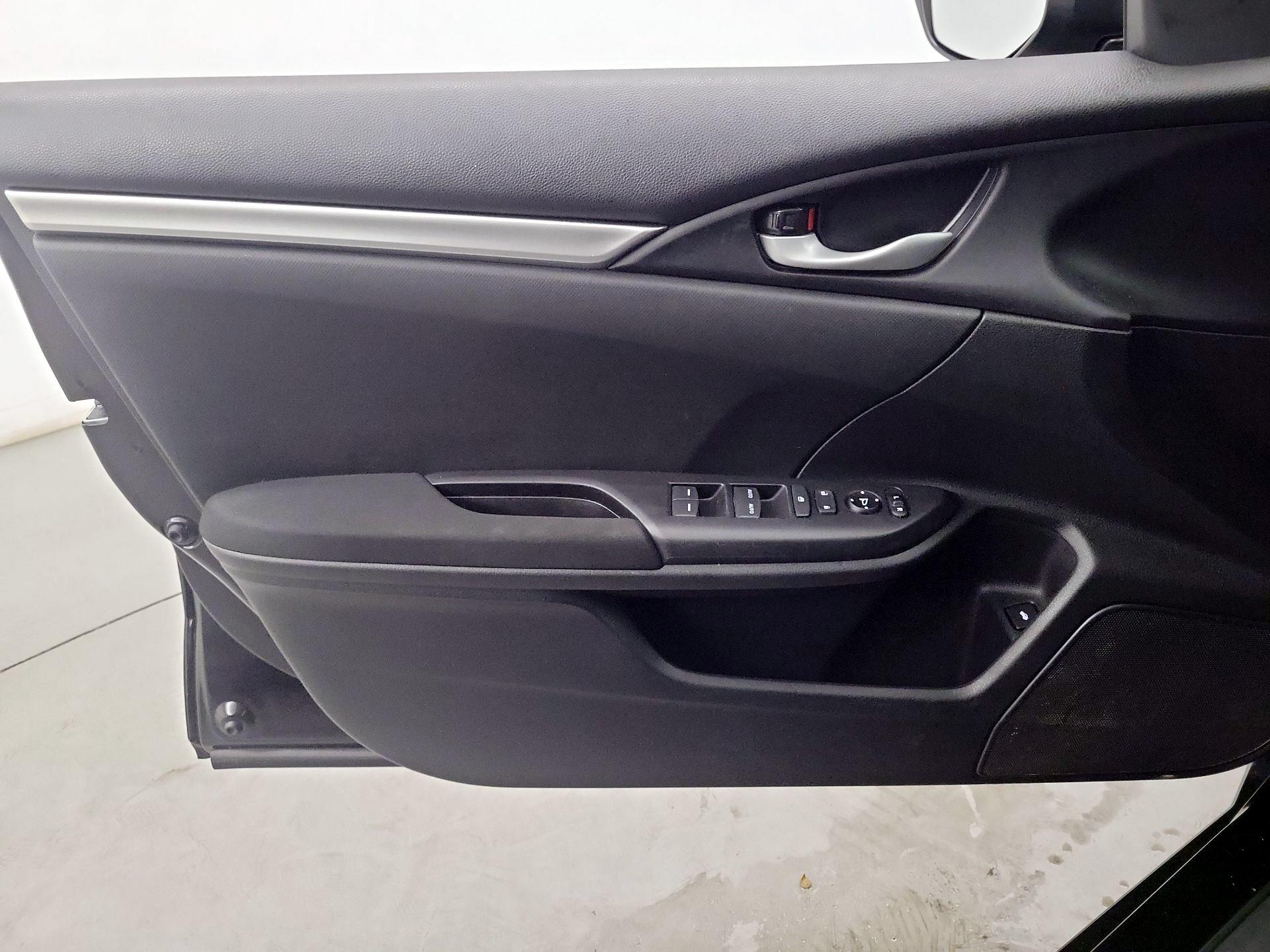 Thumbnail: 2021 Honda Civic - 10