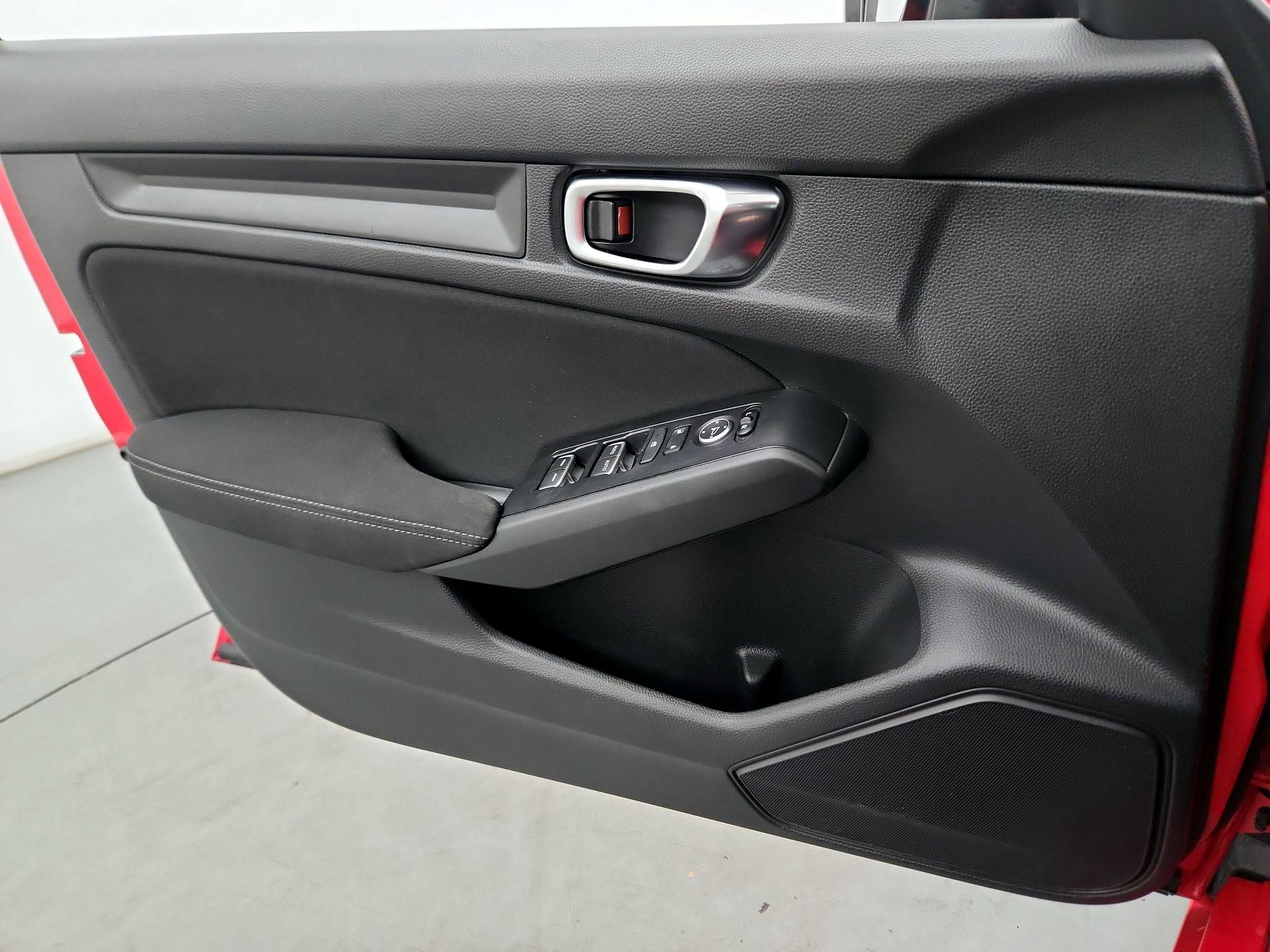 Thumbnail: 2022 Honda Civic - 10