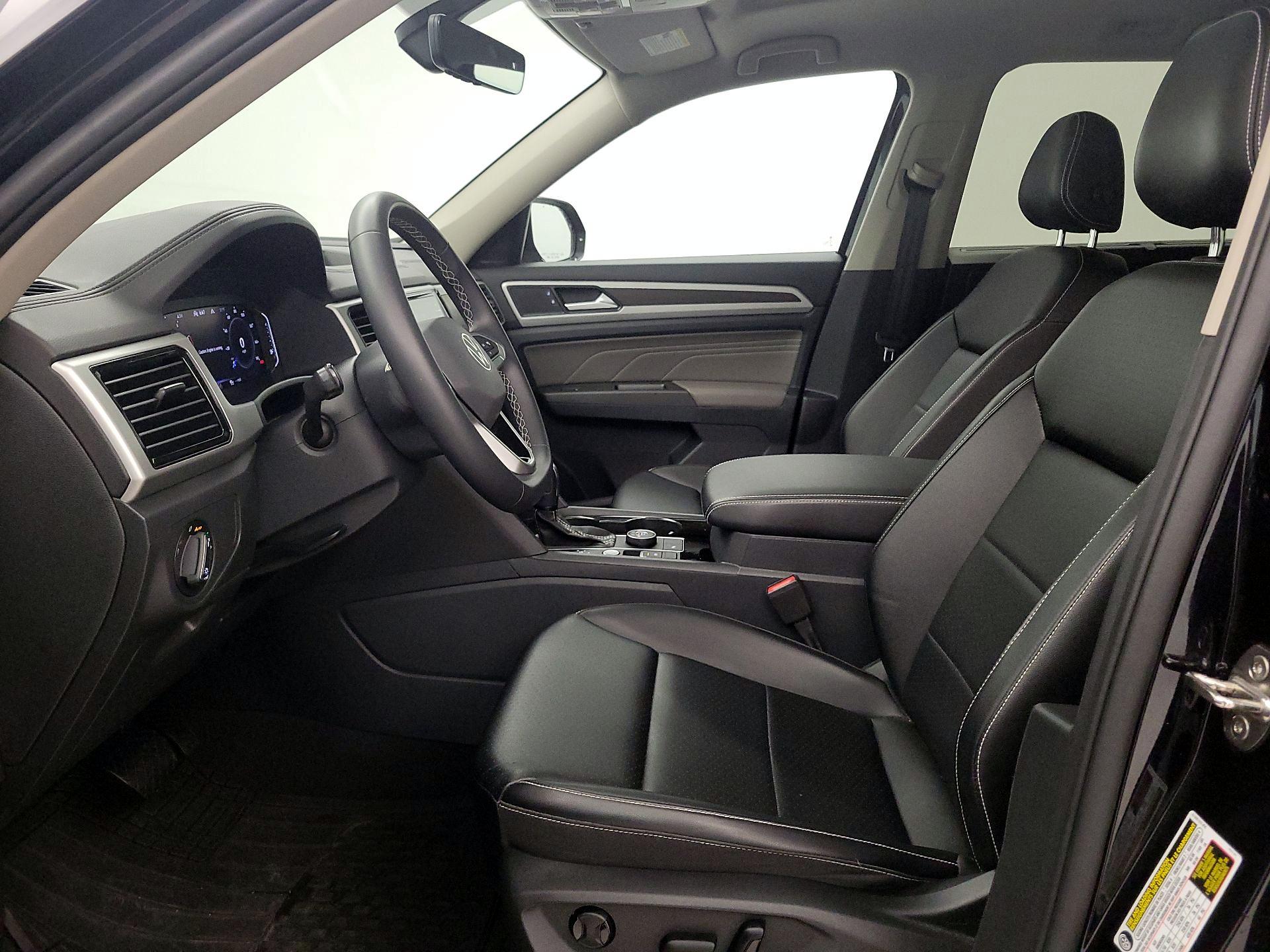 Thumbnail: 2022 Volkswagen Atlas - 11