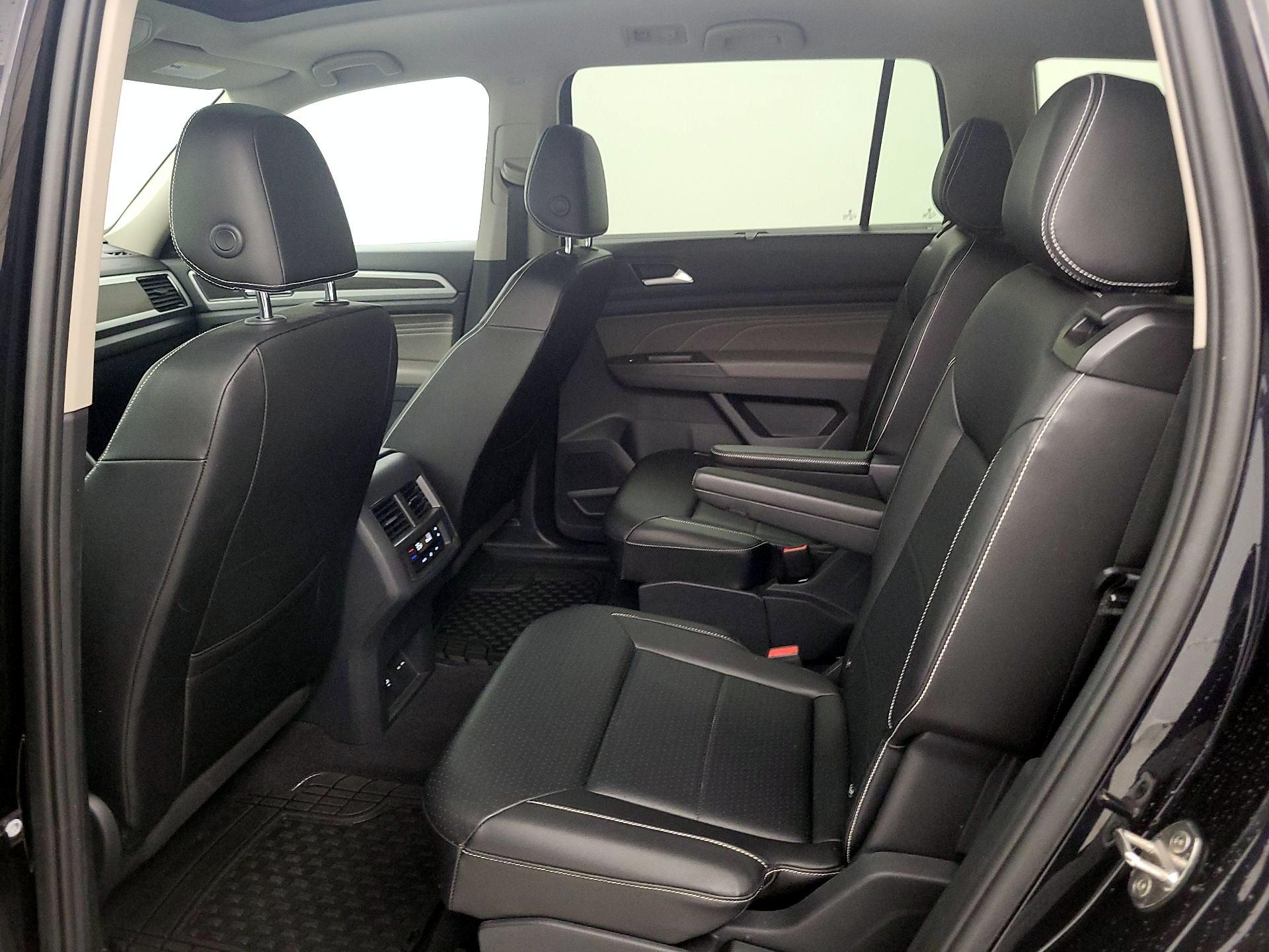 Thumbnail: 2022 Volkswagen Atlas - 20