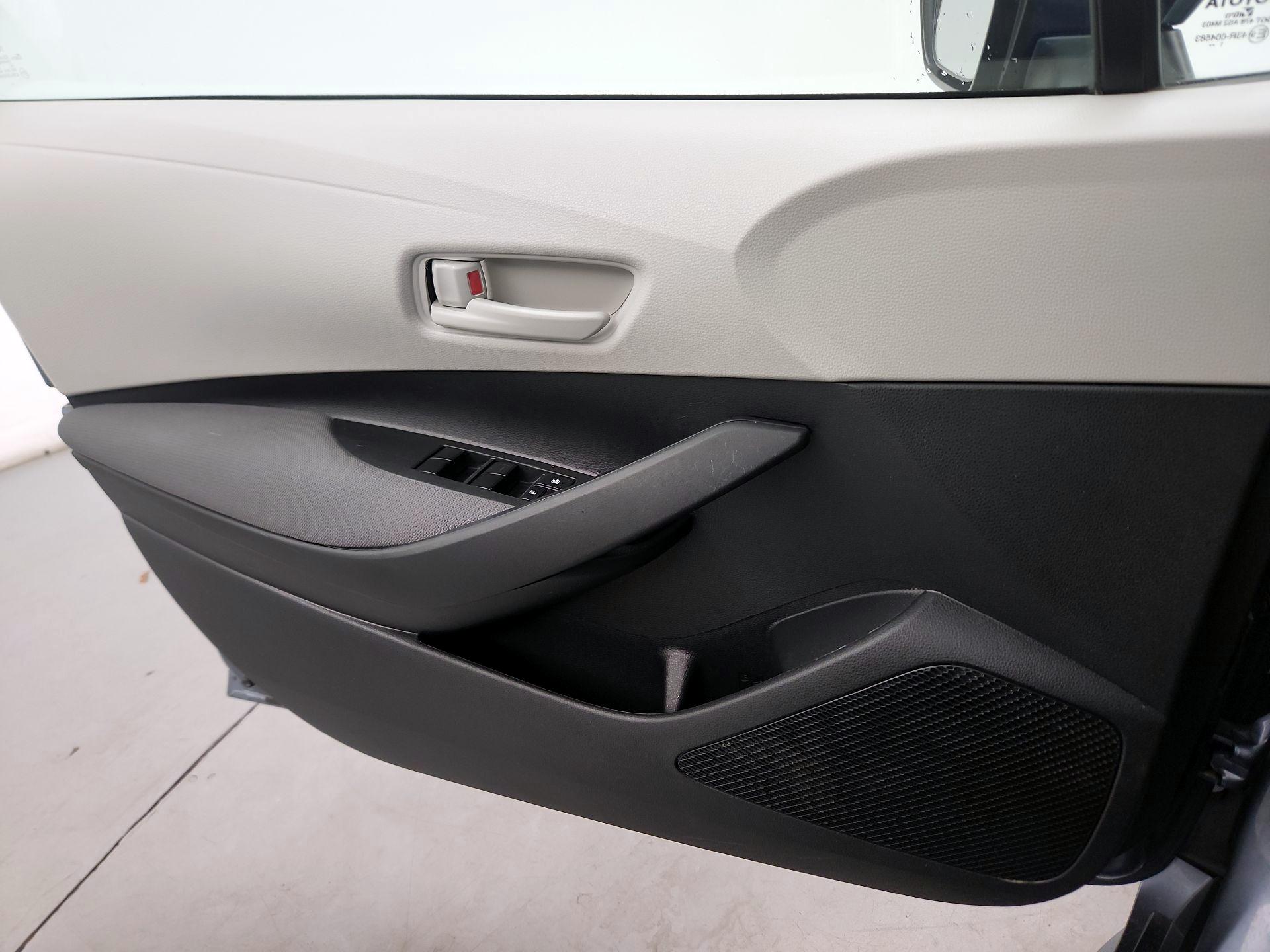 Thumbnail: 2022 Toyota Corolla - 10