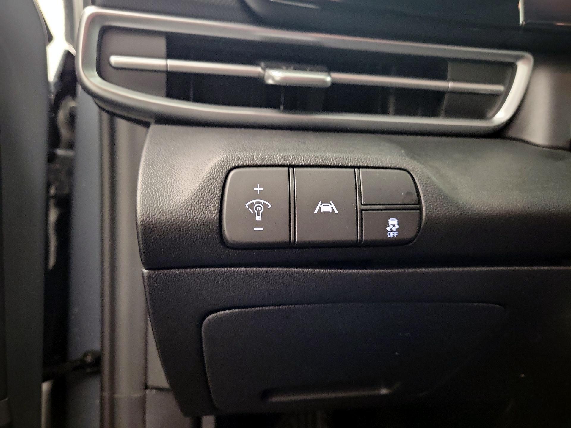 Thumbnail: 2023 Hyundai Elantra - 11