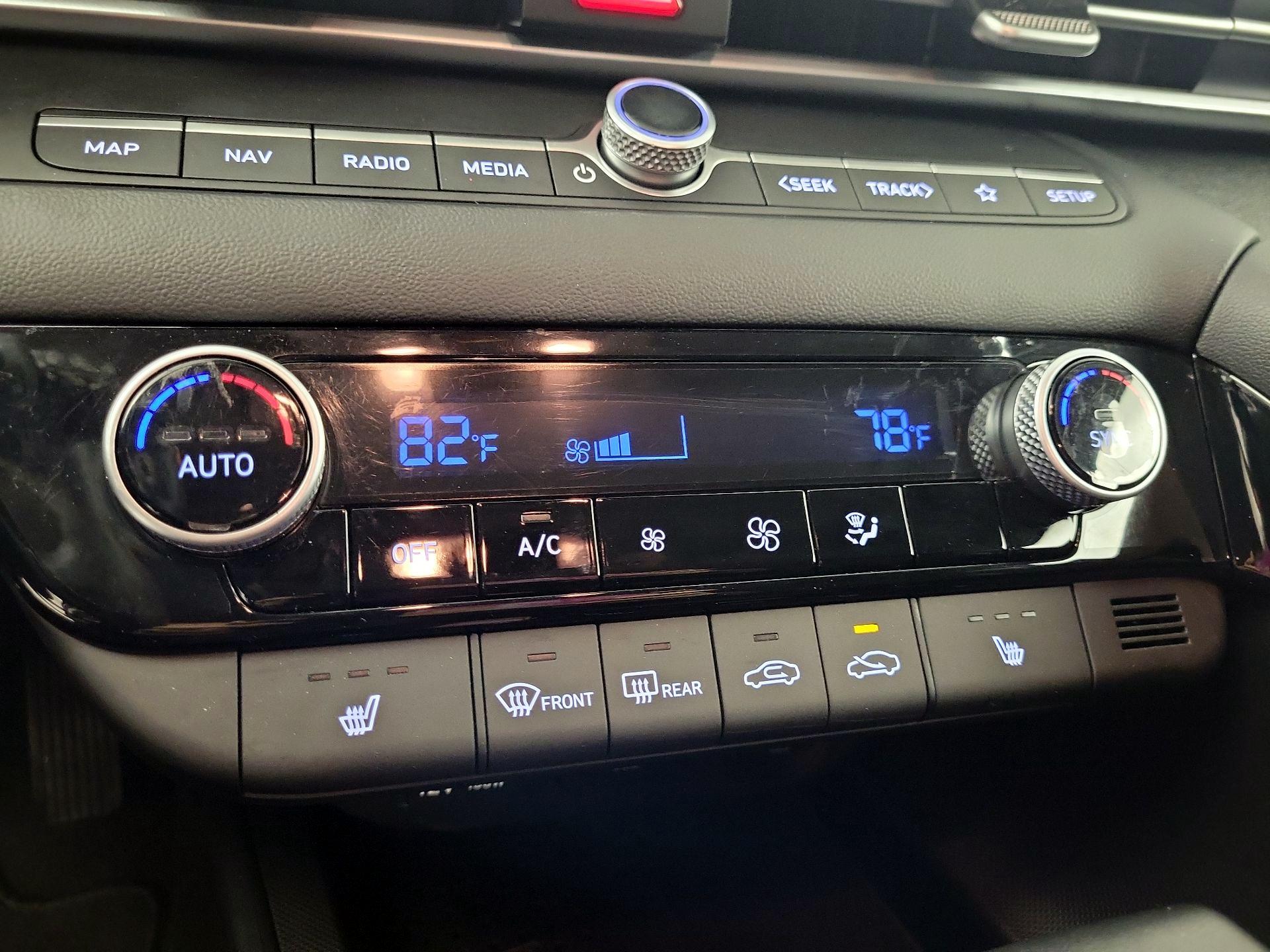 Thumbnail: 2023 Hyundai Elantra - 15