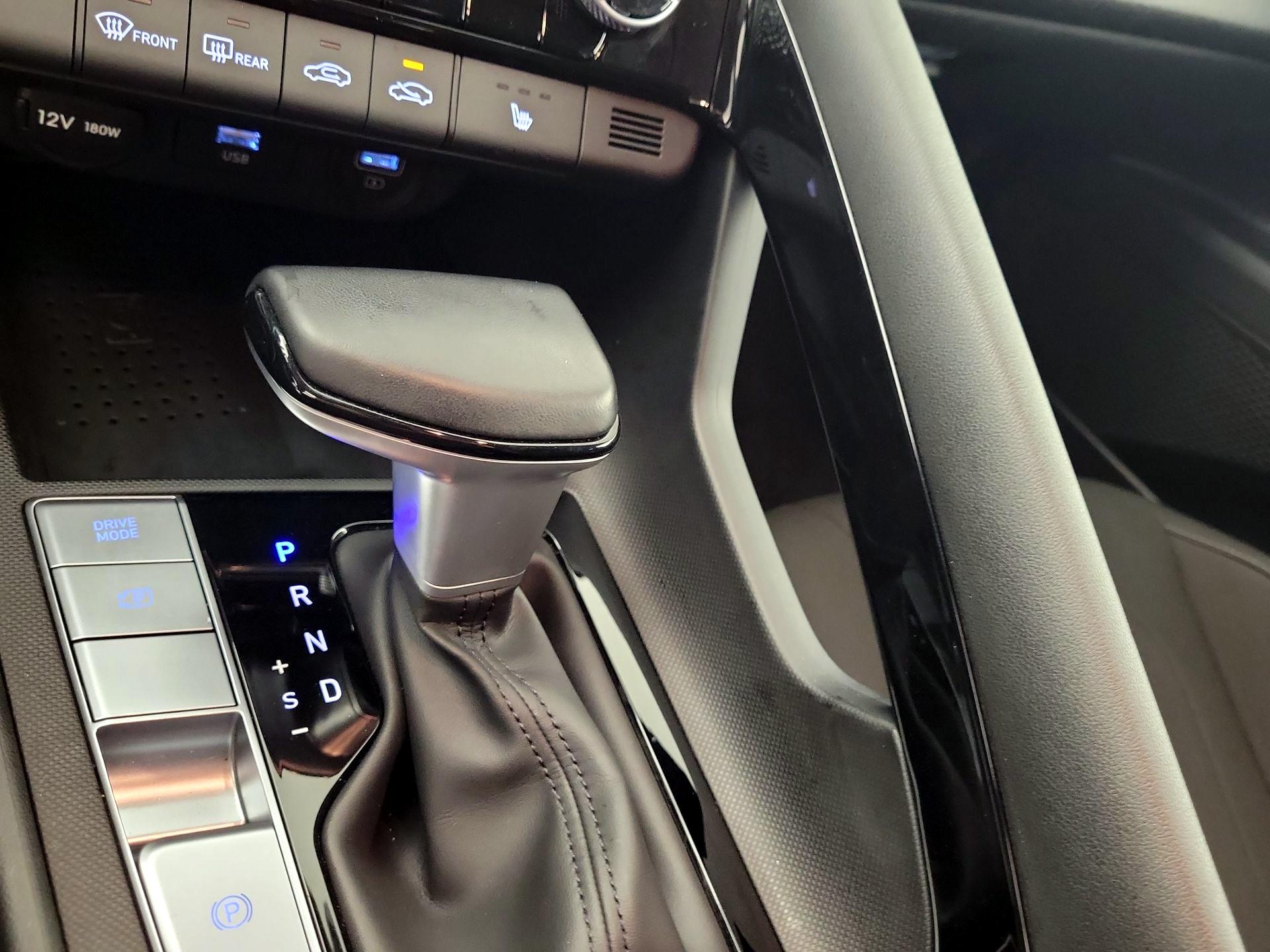 Thumbnail: 2023 Hyundai Elantra - 16