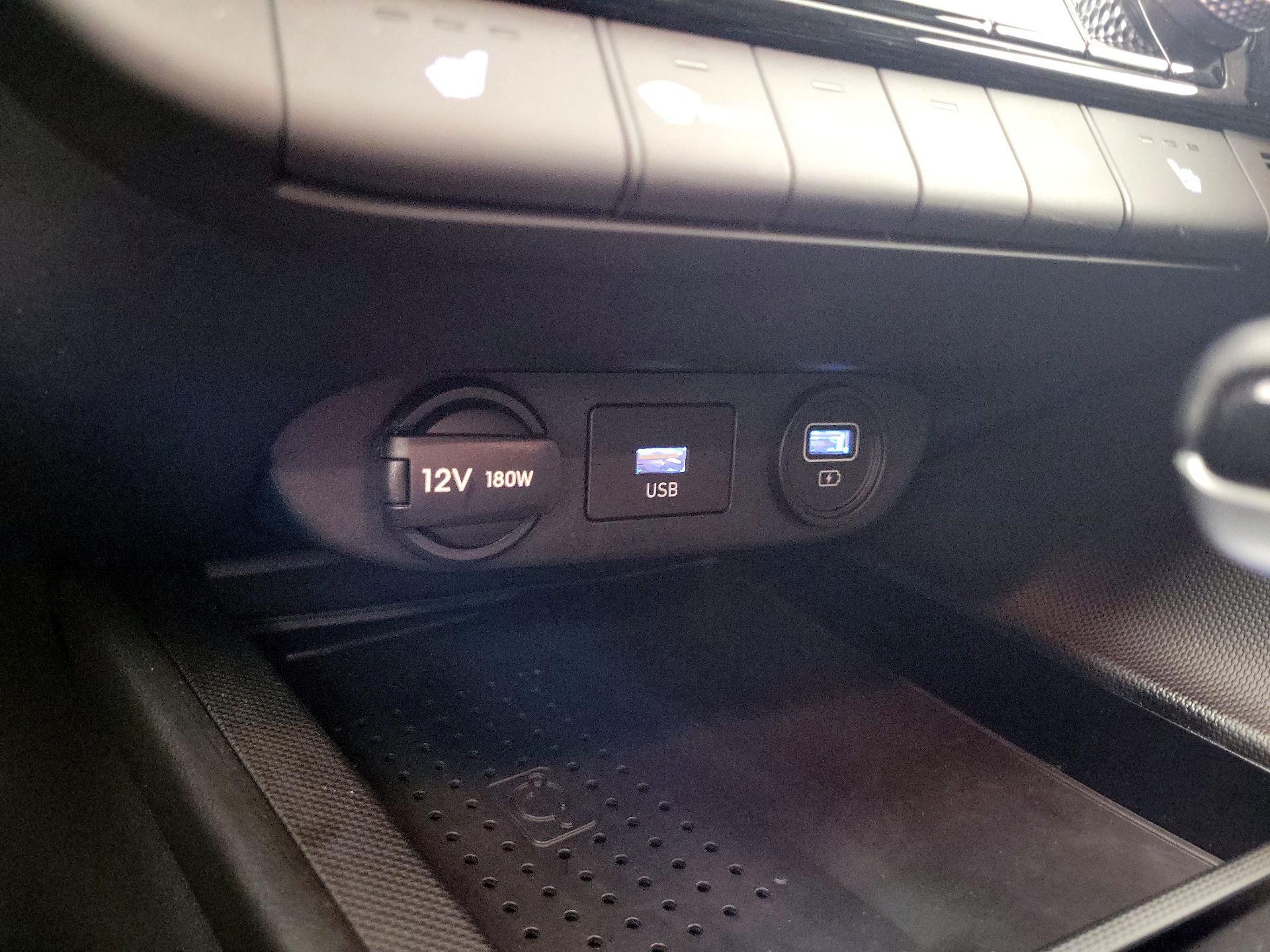 Thumbnail: 2023 Hyundai Elantra - 17