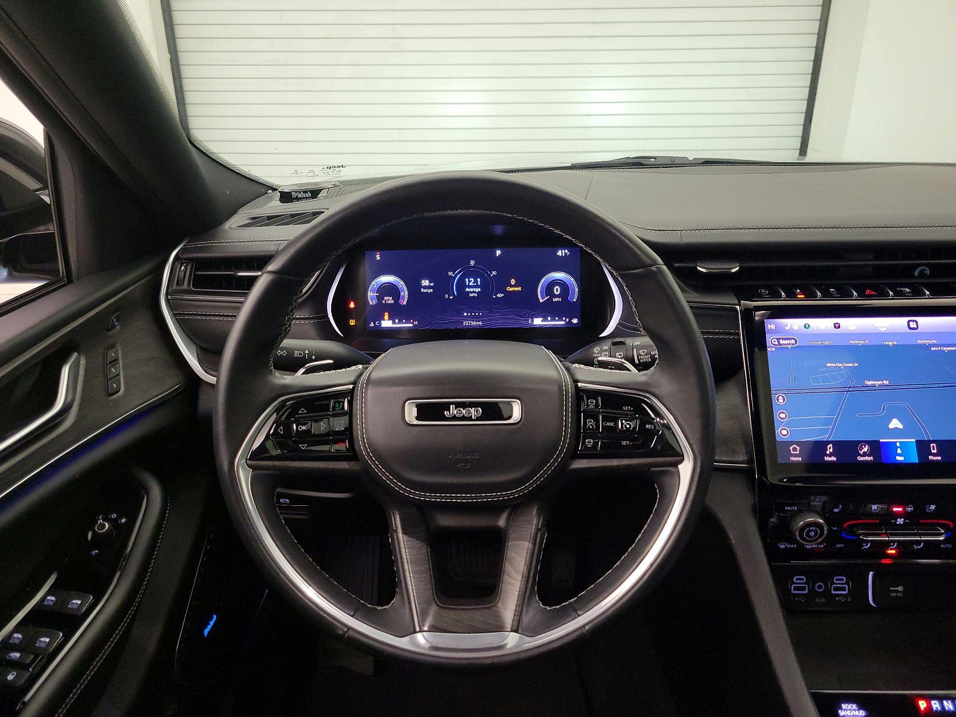 Thumbnail: 2022 Jeep Grand Cherokee - 10