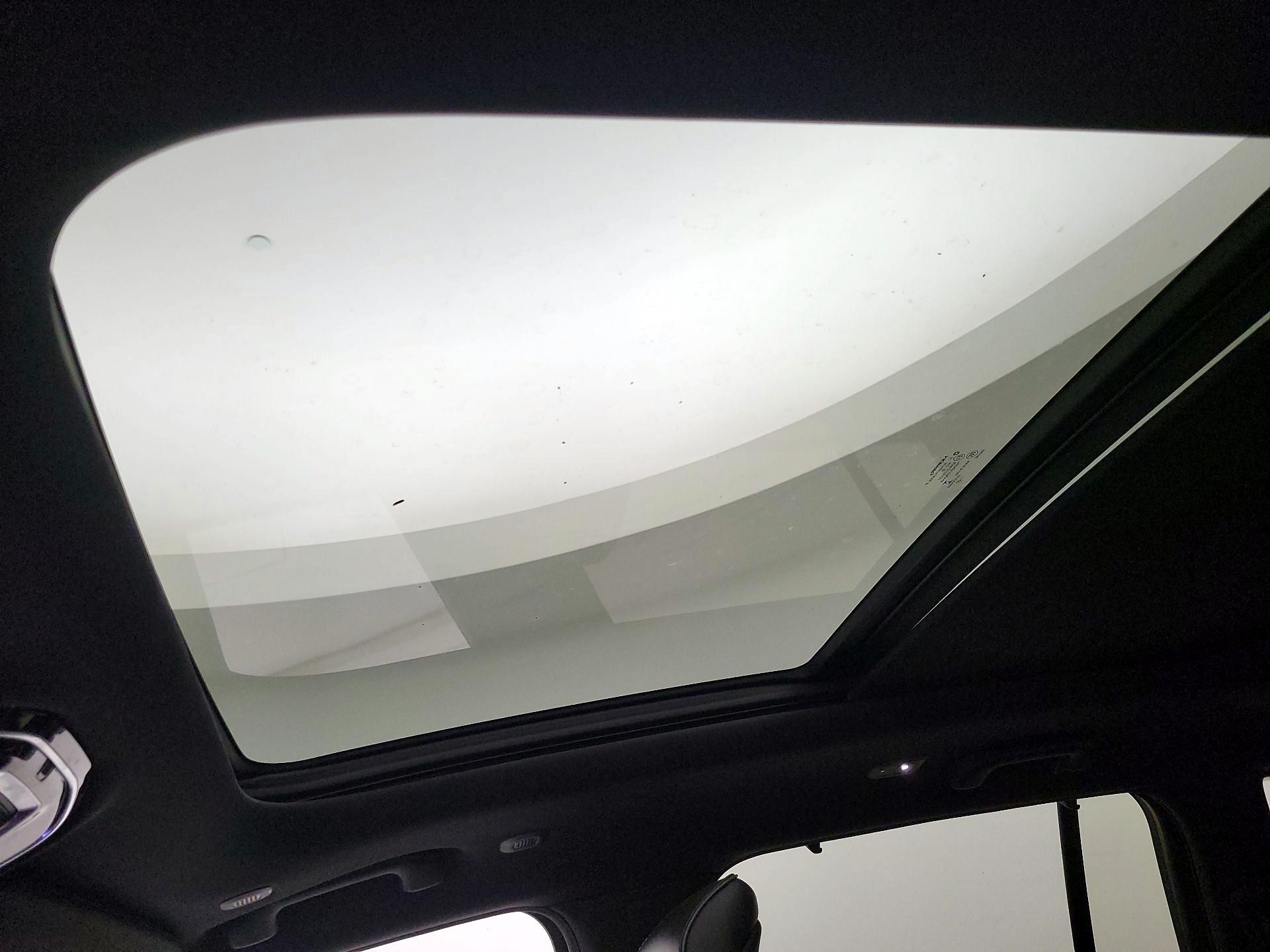 Thumbnail: 2022 Jeep Grand Cherokee - 20