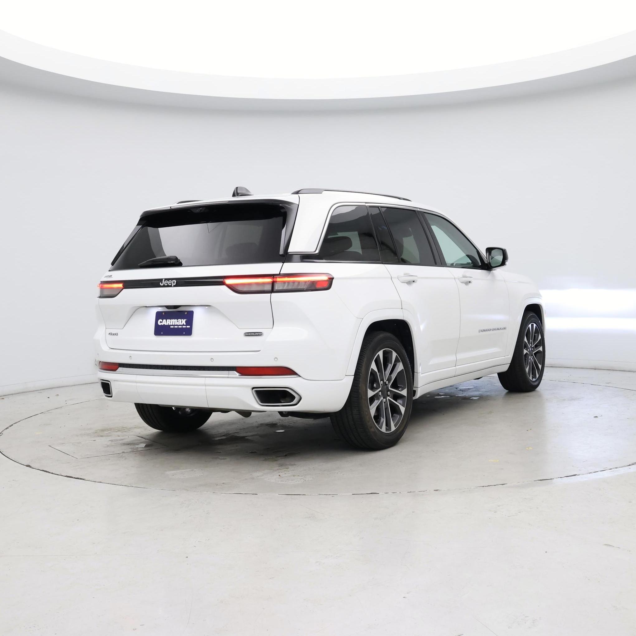 Thumbnail: 2022 Jeep Grand Cherokee L - 8