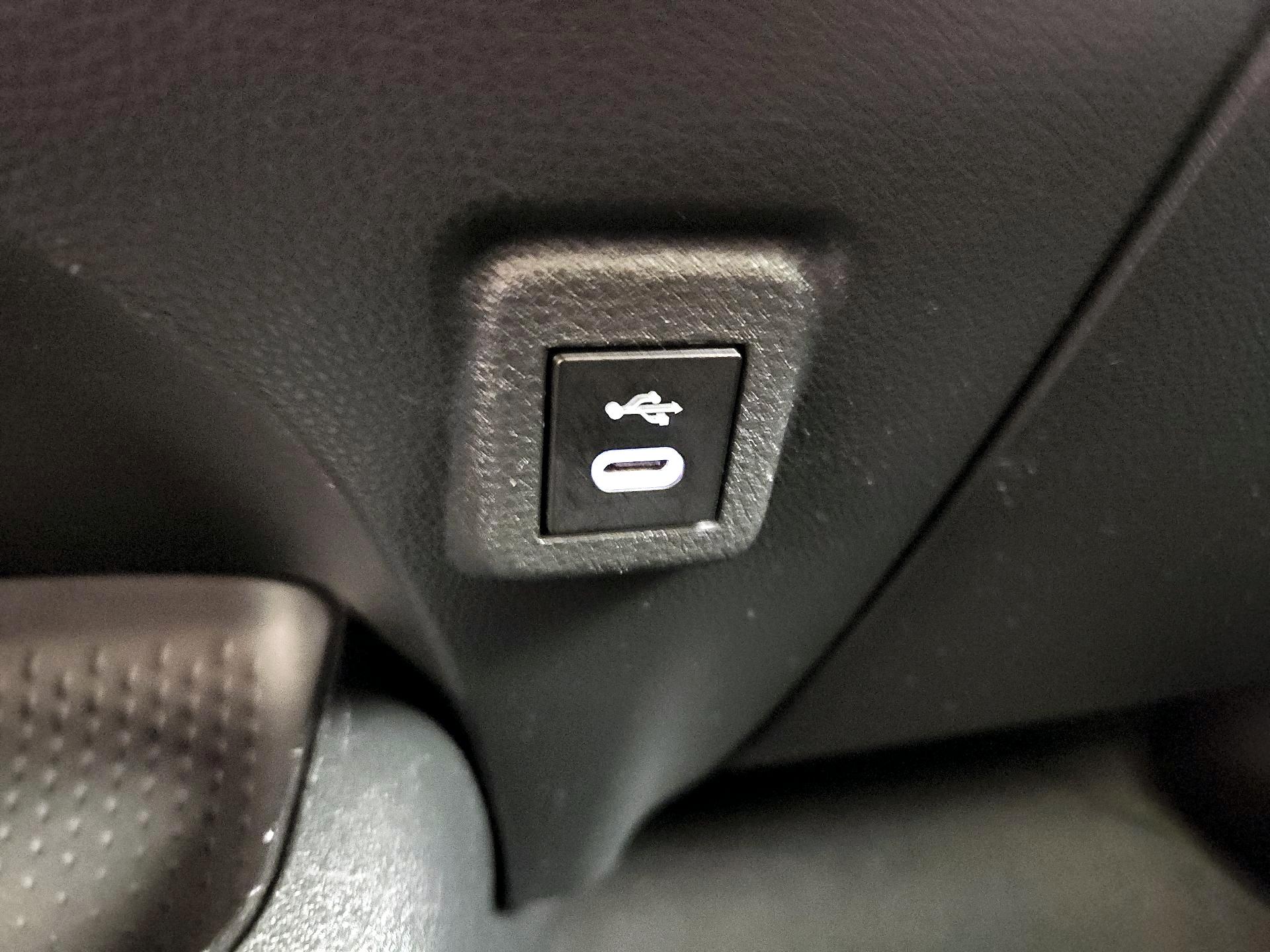 Thumbnail: 2024 Toyota Corolla - 16