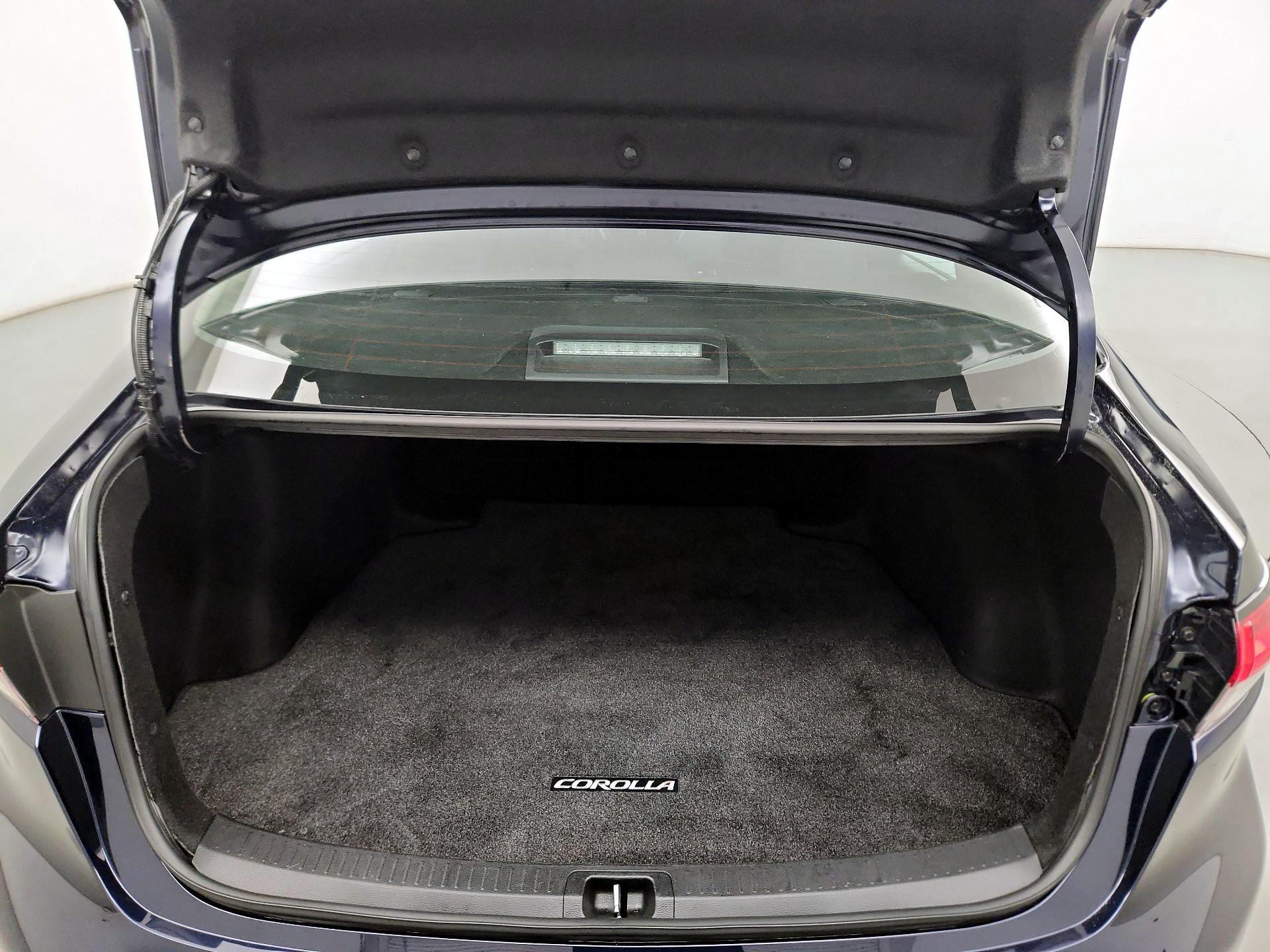 Thumbnail: 2024 Toyota Corolla - 18