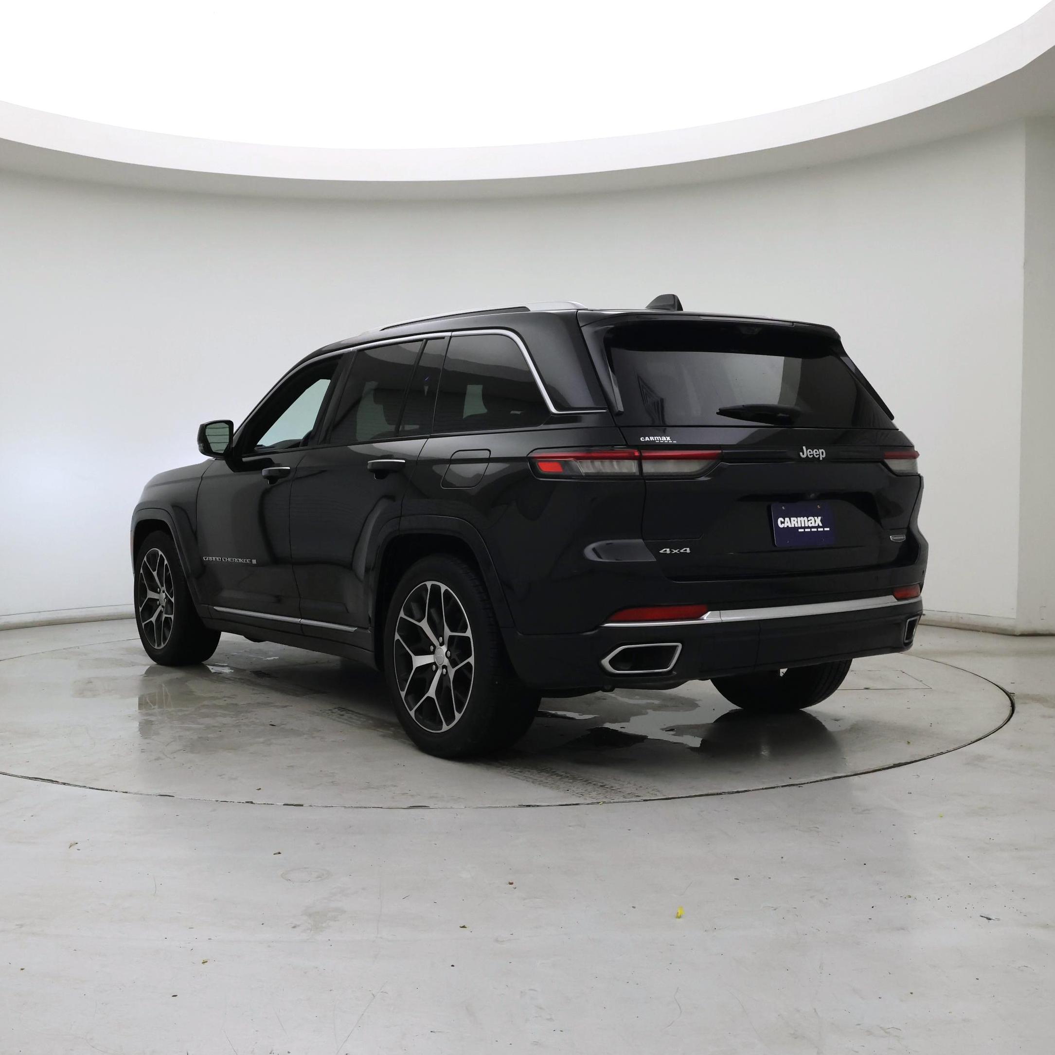 Thumbnail: 2023 Jeep Grand Cherokee - 2