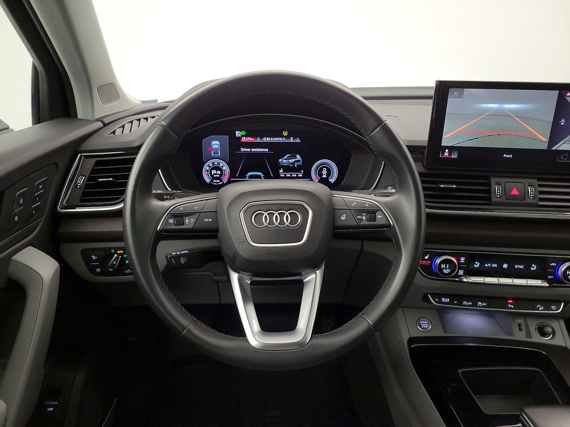 Thumbnail: 2022 Audi Q5 - 10