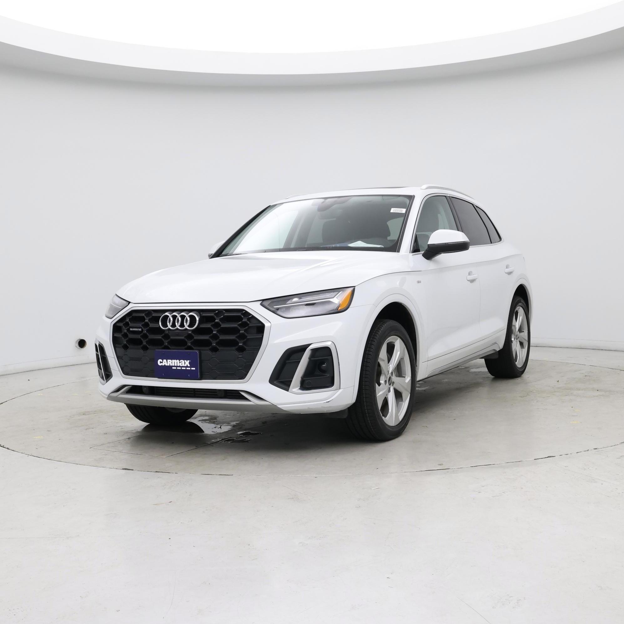 Thumbnail: 2022 Audi Q5 - 4