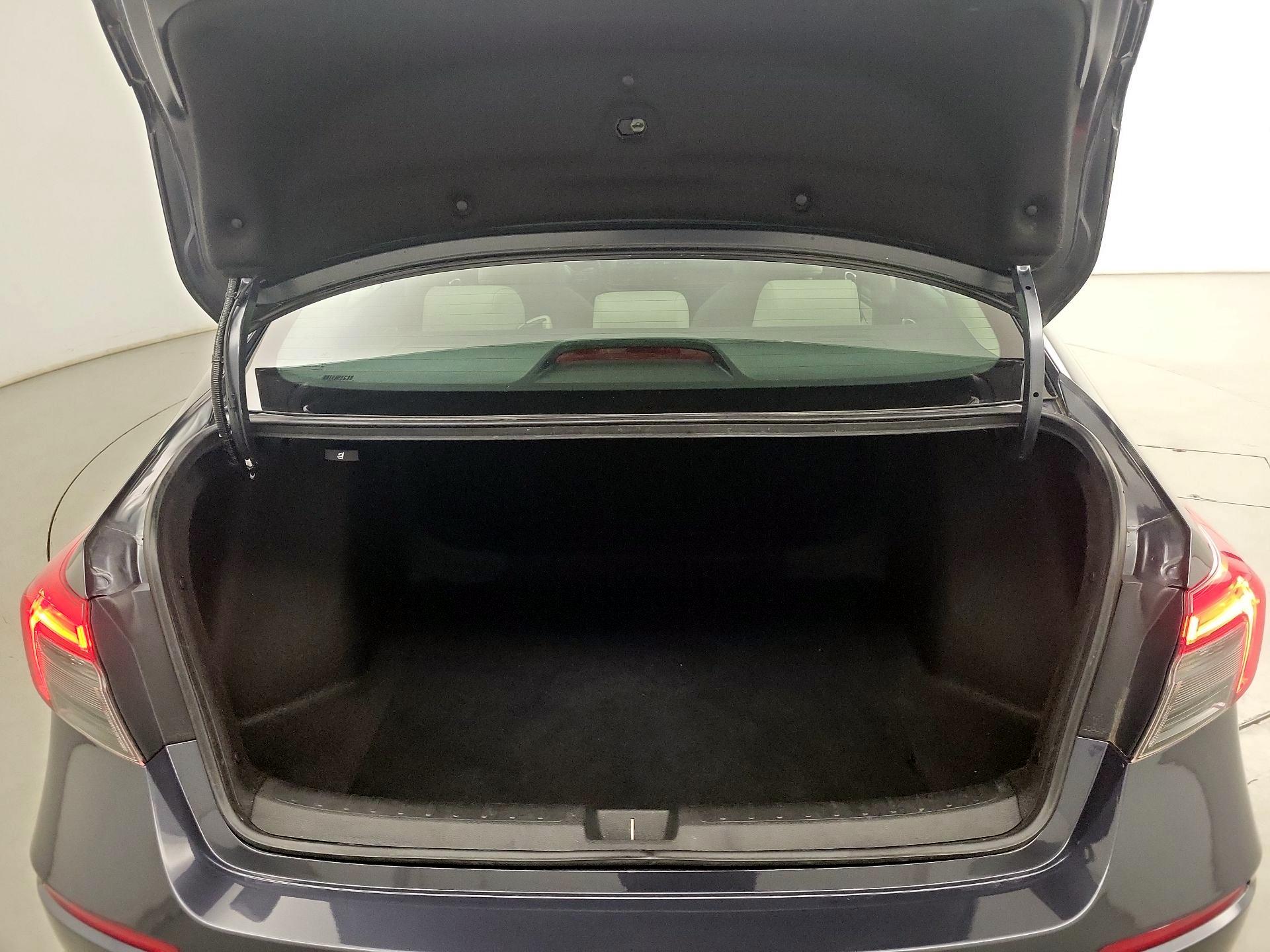 Thumbnail: 2023 Honda Civic - 18