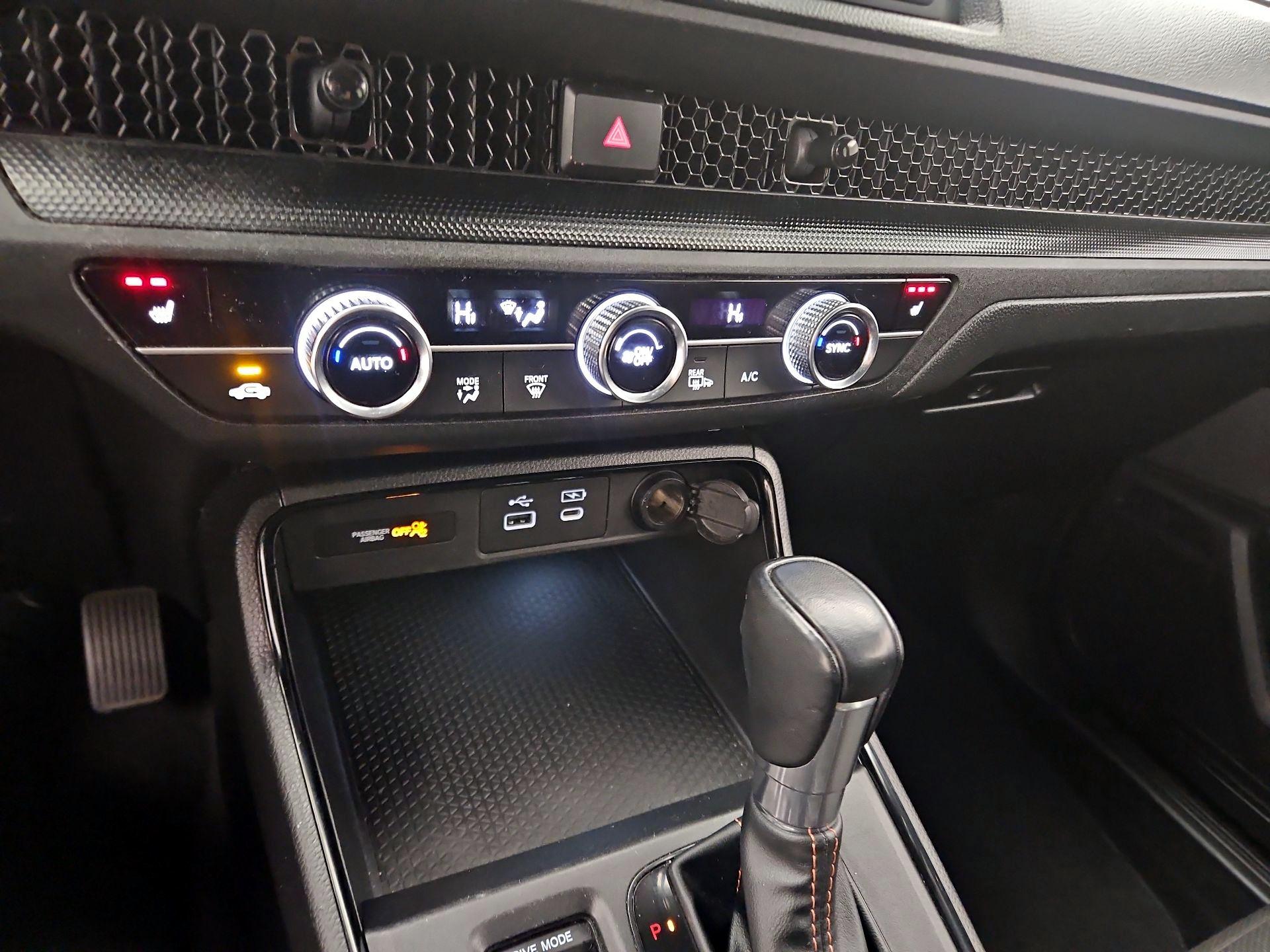 Thumbnail: 2023 Honda CR-V - 16