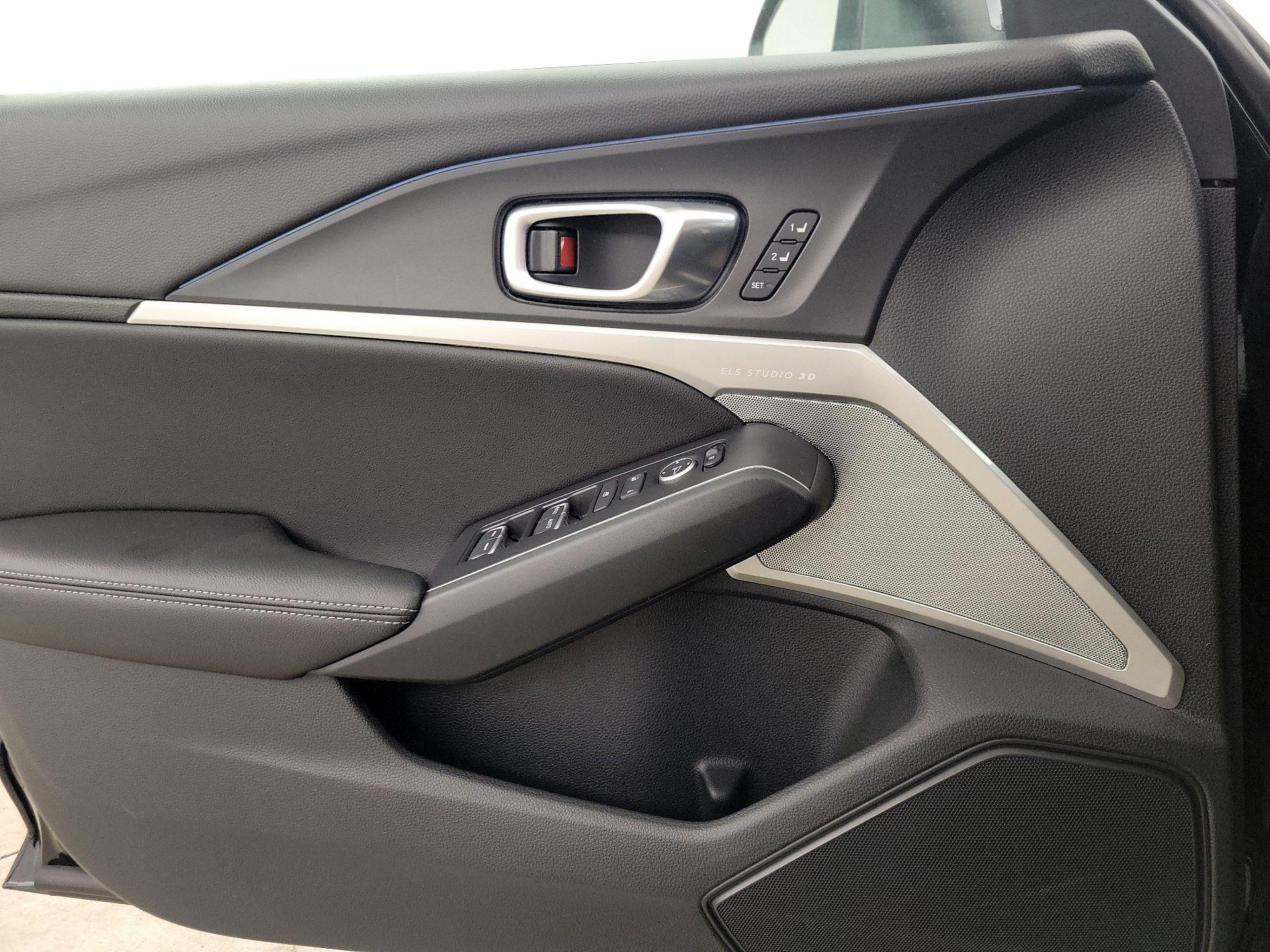 Thumbnail: 2023 Acura Integra - 12