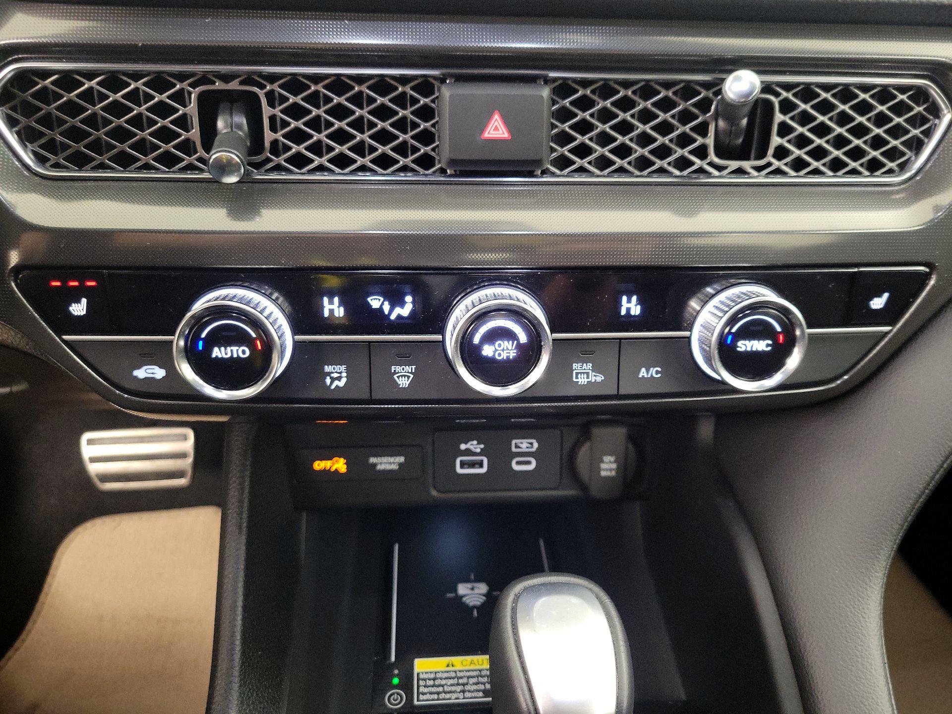 Thumbnail: 2023 Acura Integra - 16