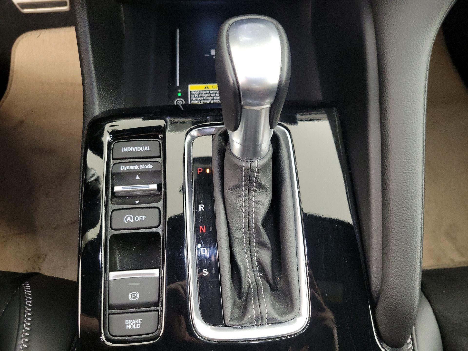 Thumbnail: 2023 Acura Integra - 17