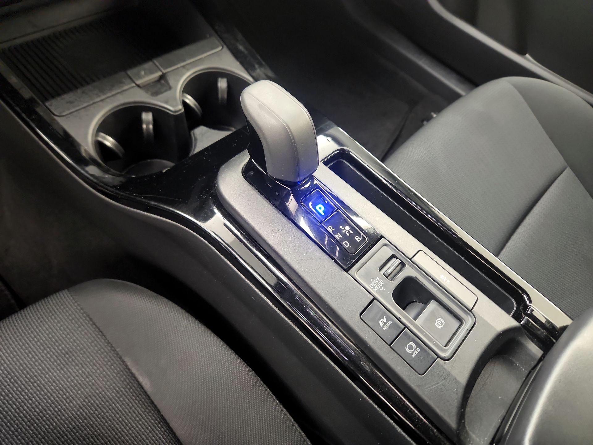 Thumbnail: 2024 Toyota Prius - 15