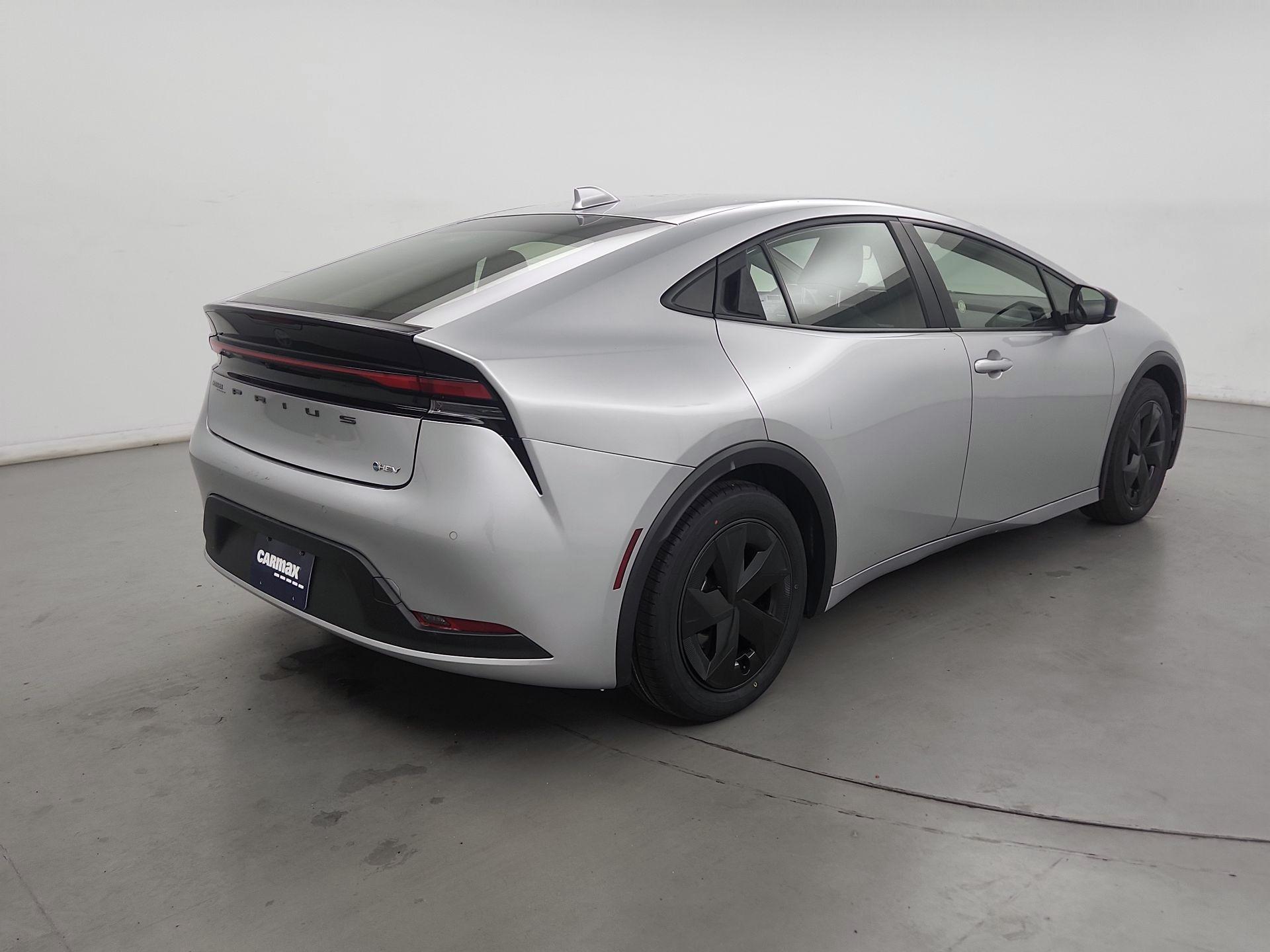 Thumbnail: 2024 Toyota Prius - 5