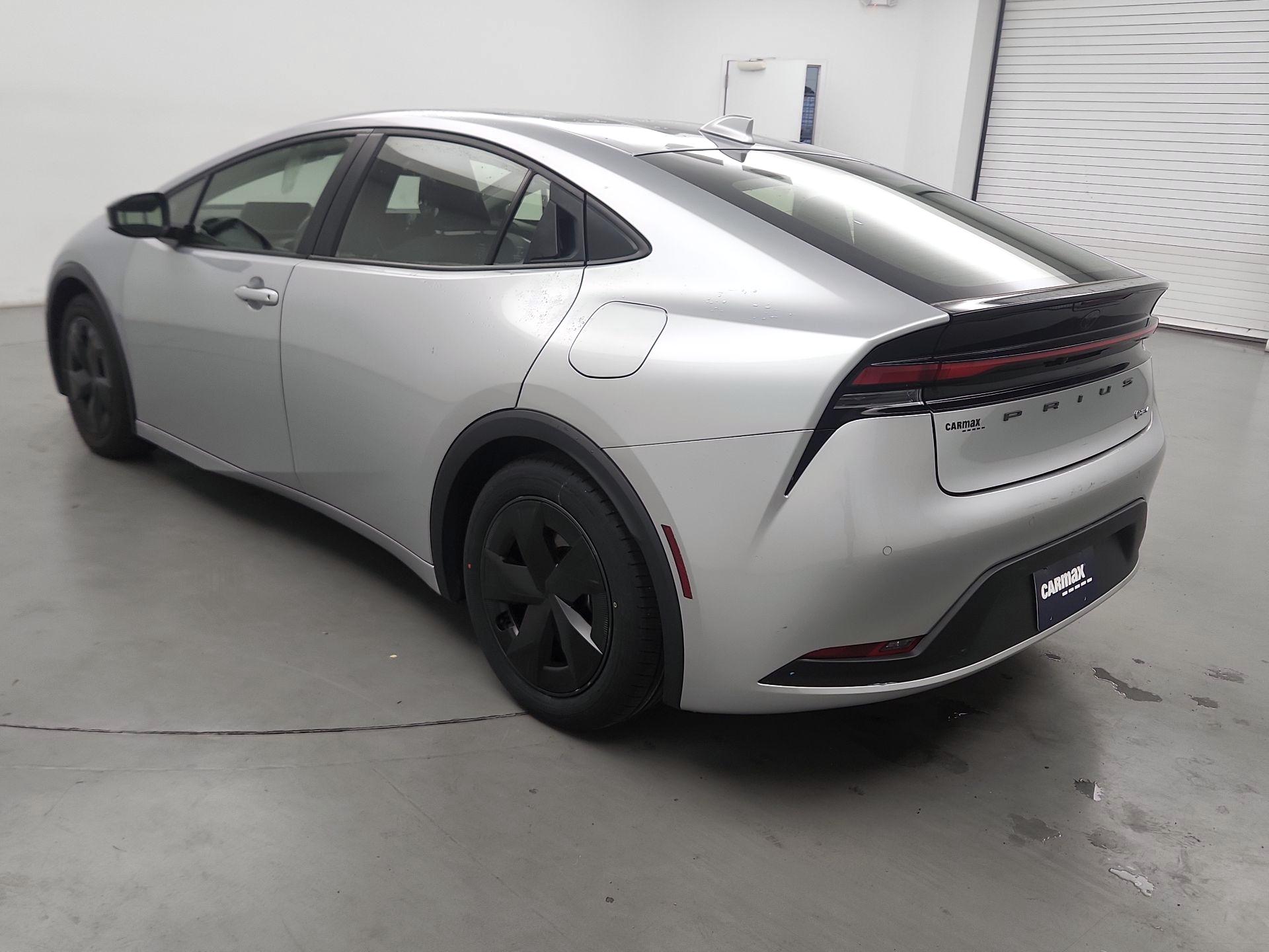 Thumbnail: 2024 Toyota Prius - 7