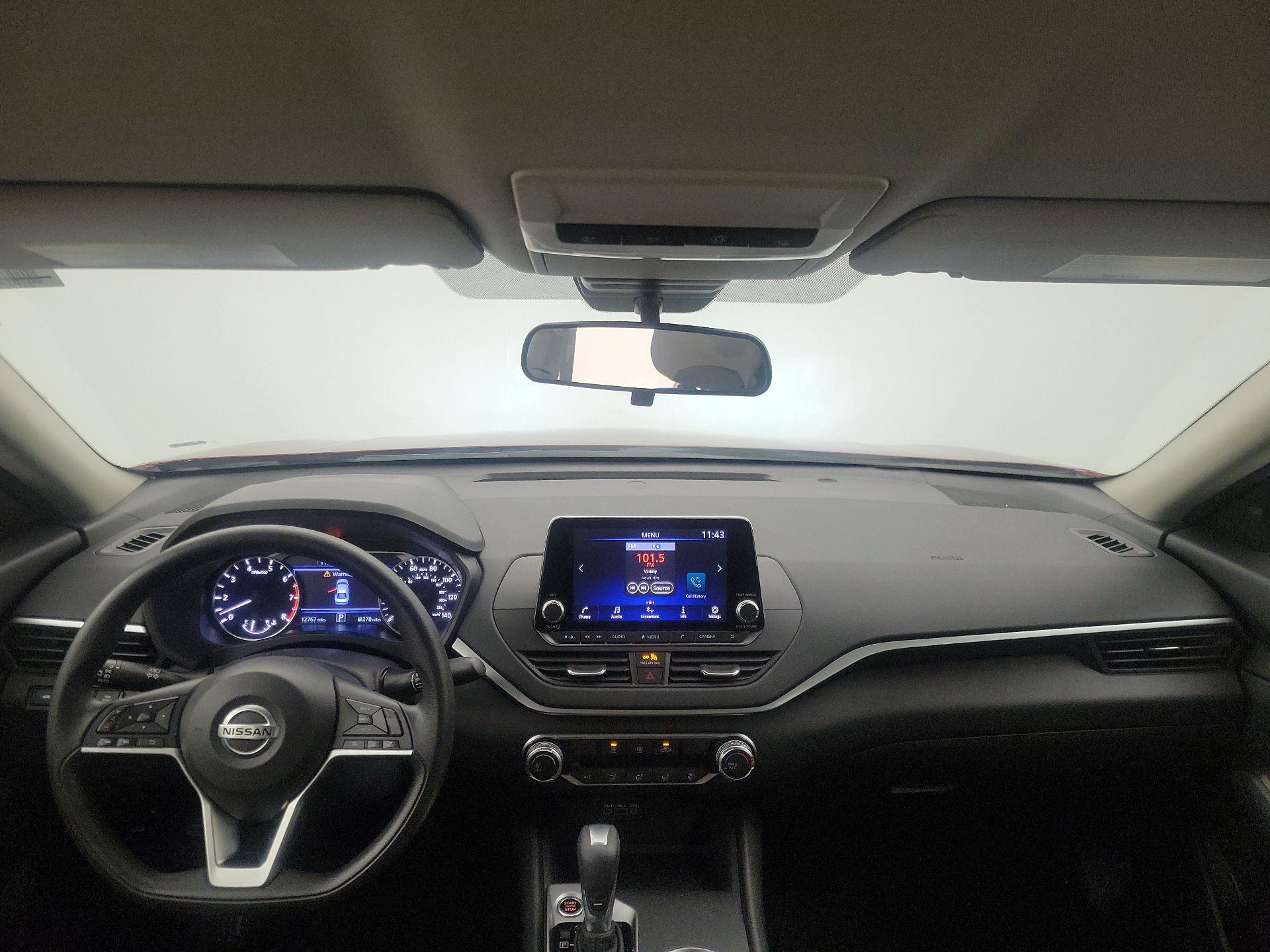 Thumbnail: 2022 Nissan Altima - 9