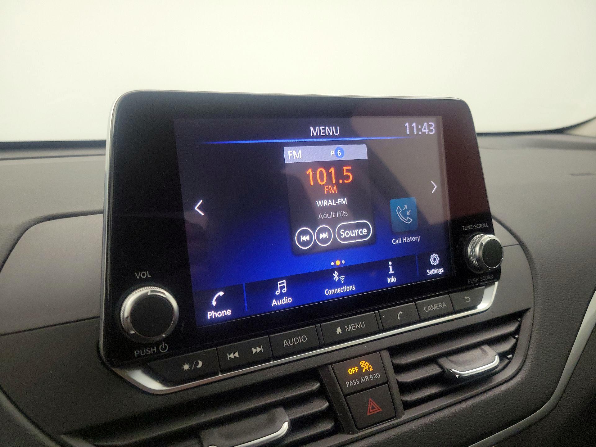 Thumbnail: 2022 Nissan Altima - 15