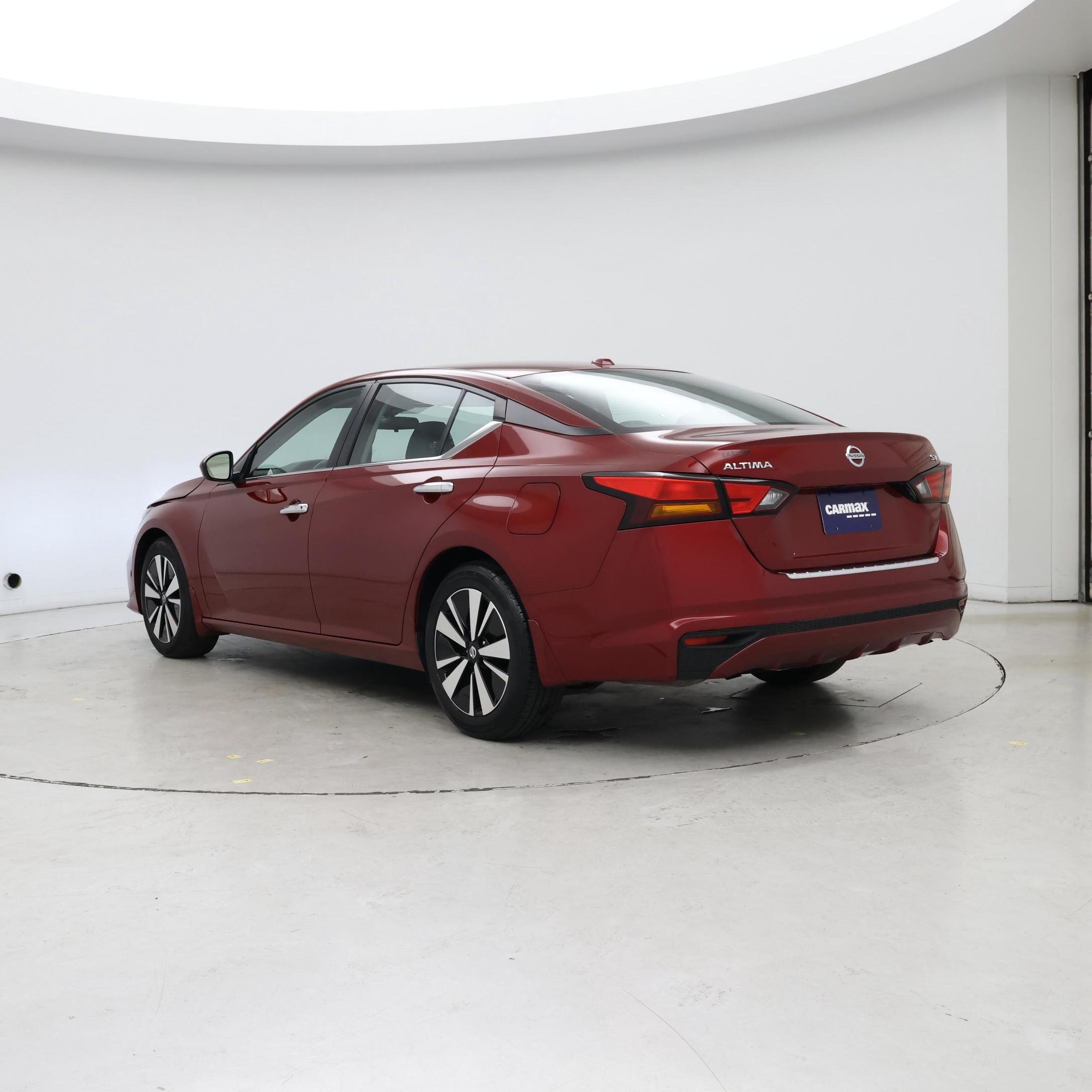 Thumbnail: 2022 Nissan Altima - 2