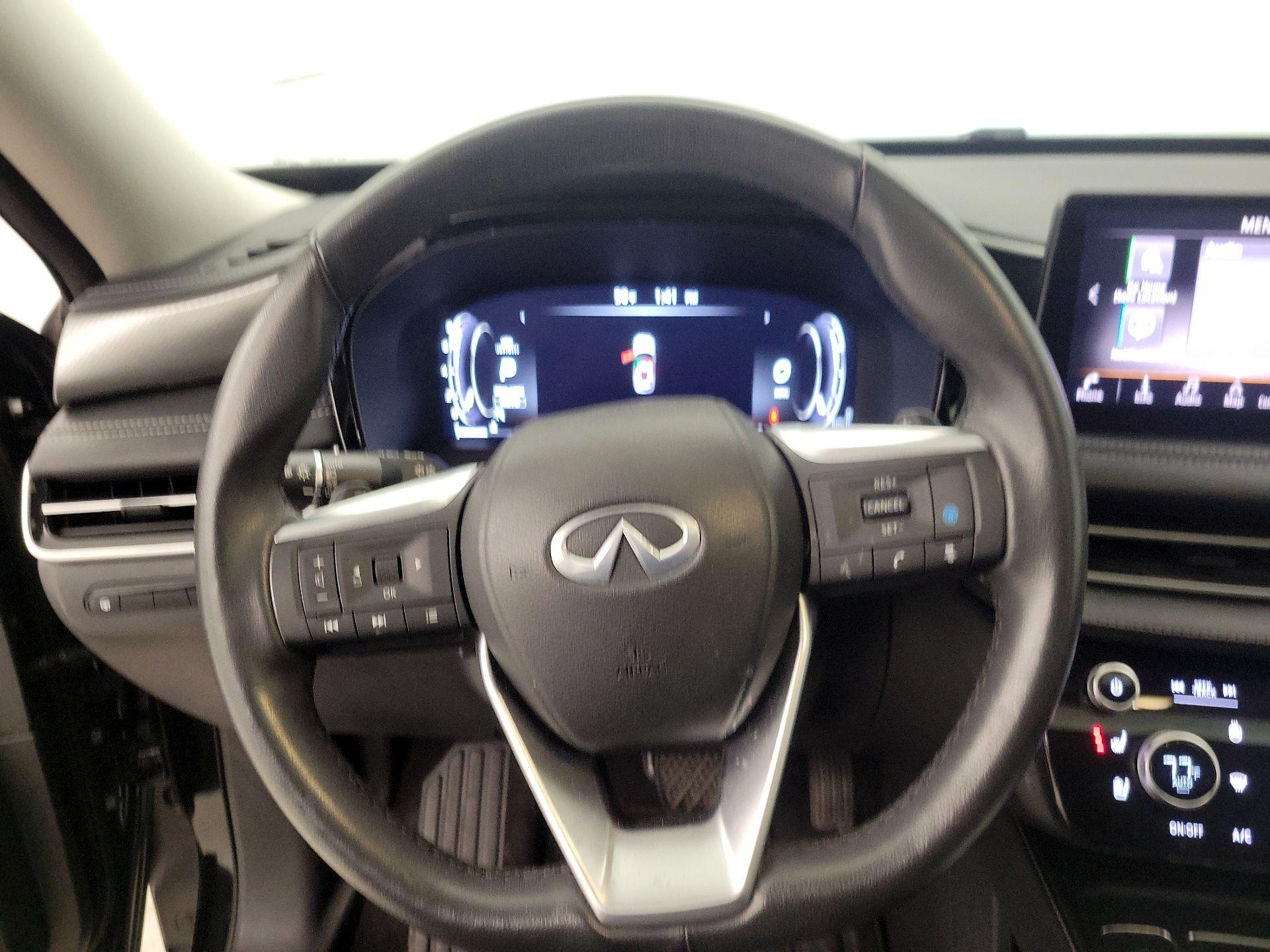 Thumbnail: 2023 INFINITI QX60 - 10