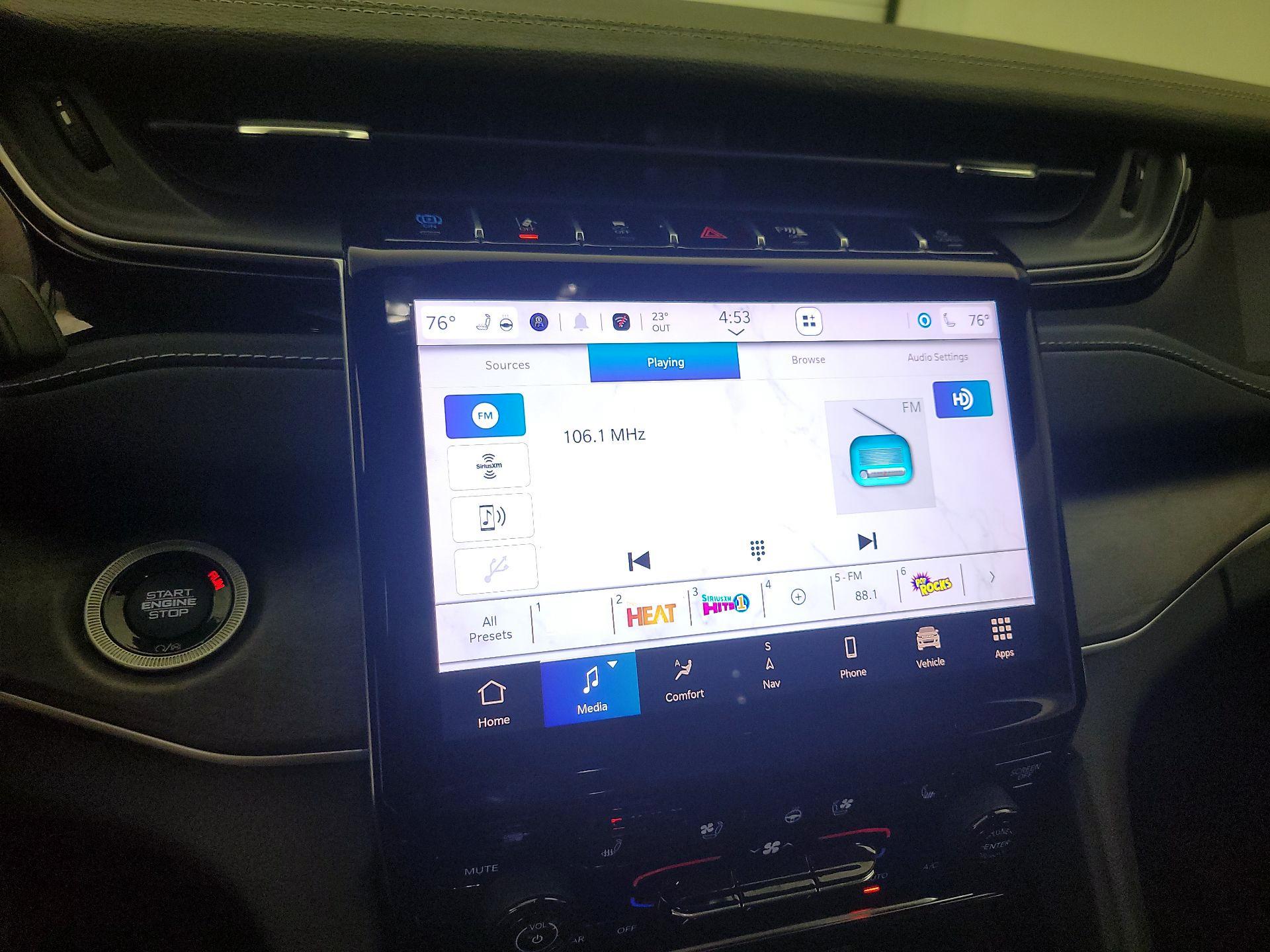 Thumbnail: 2023 Jeep Grand Cherokee - 16