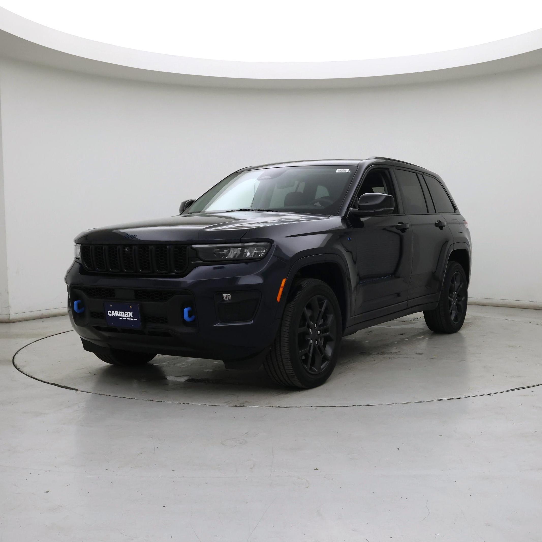 Thumbnail: 2023 Jeep Grand Cherokee - 4