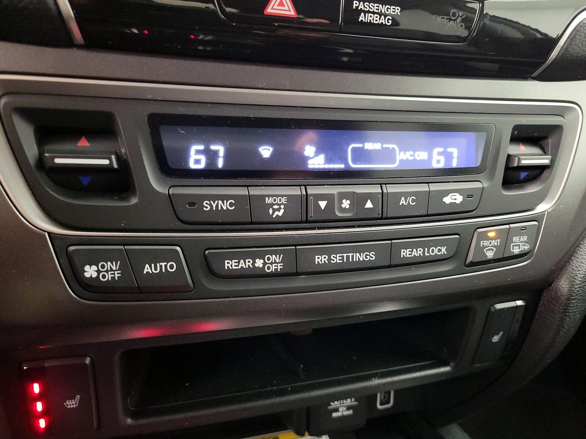 Thumbnail: 2022 Honda Pilot - 16