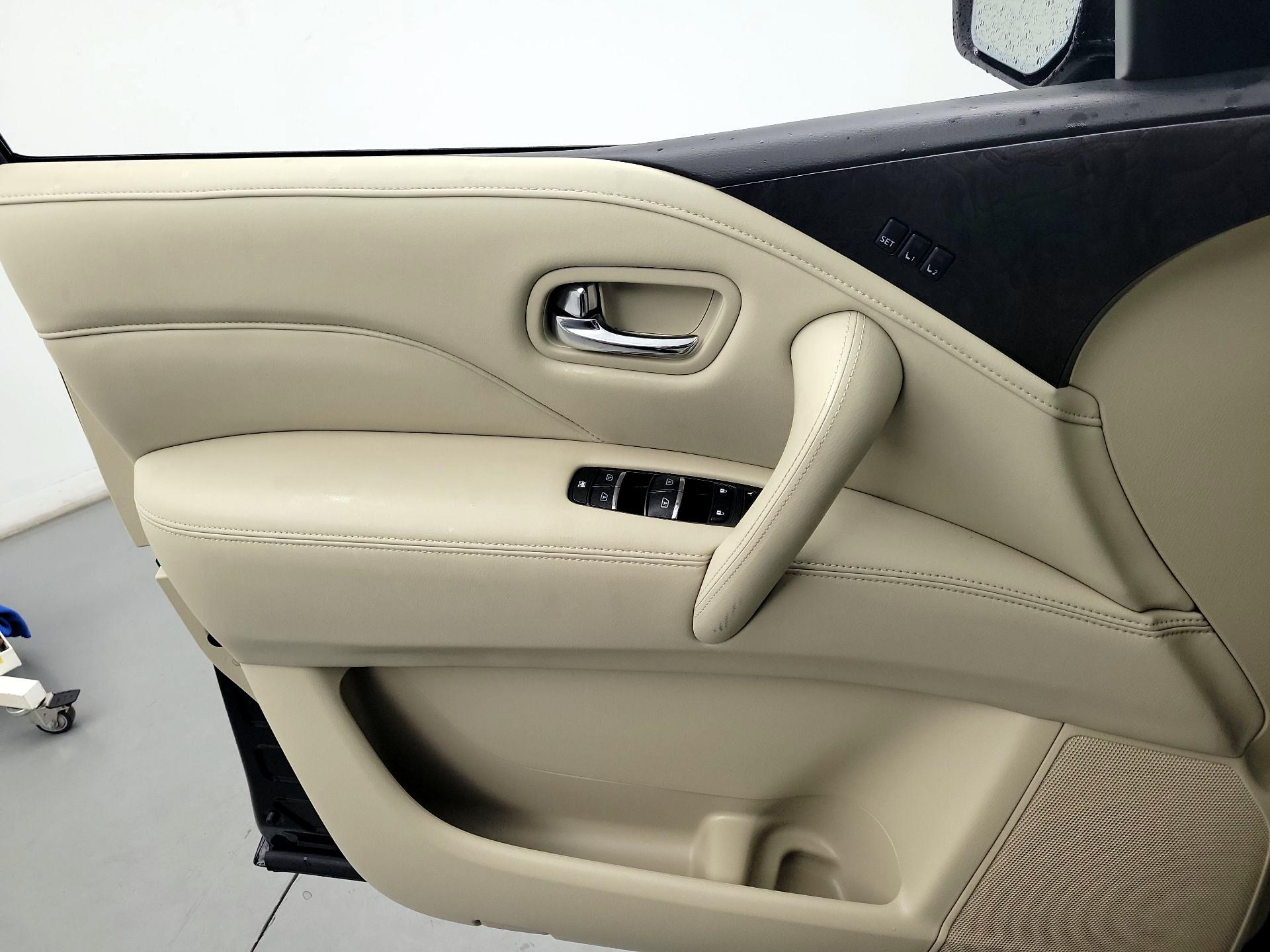 Thumbnail: 2024 INFINITI QX80 - 10