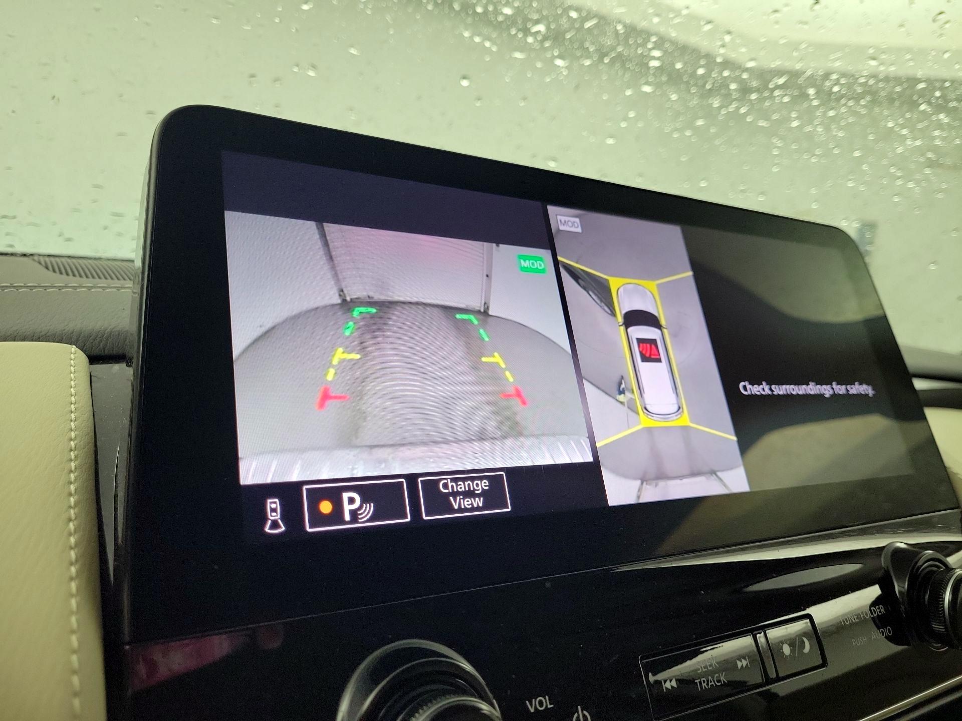 Thumbnail: 2024 INFINITI QX80 - 13