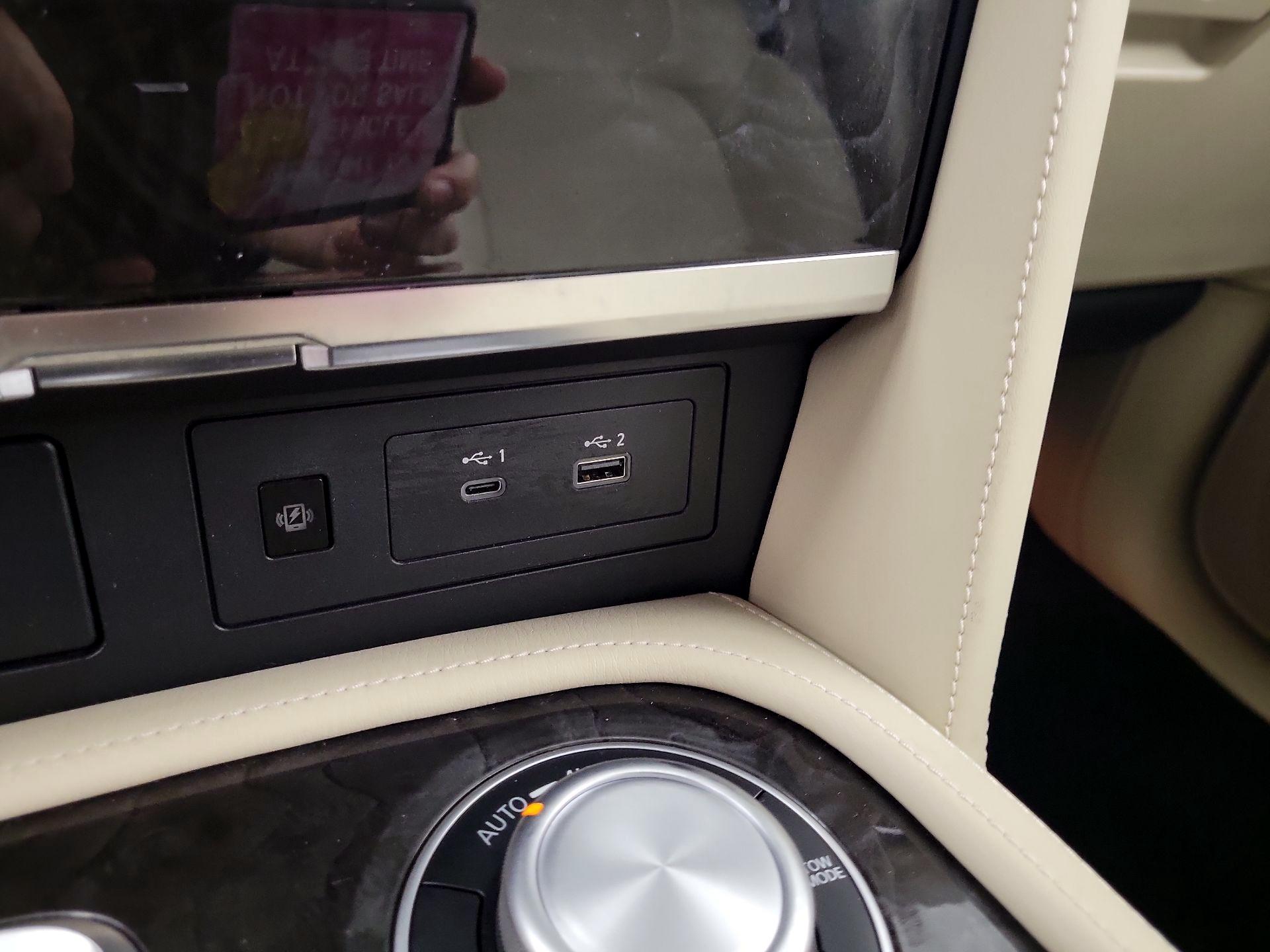 Thumbnail: 2024 INFINITI QX80 - 17