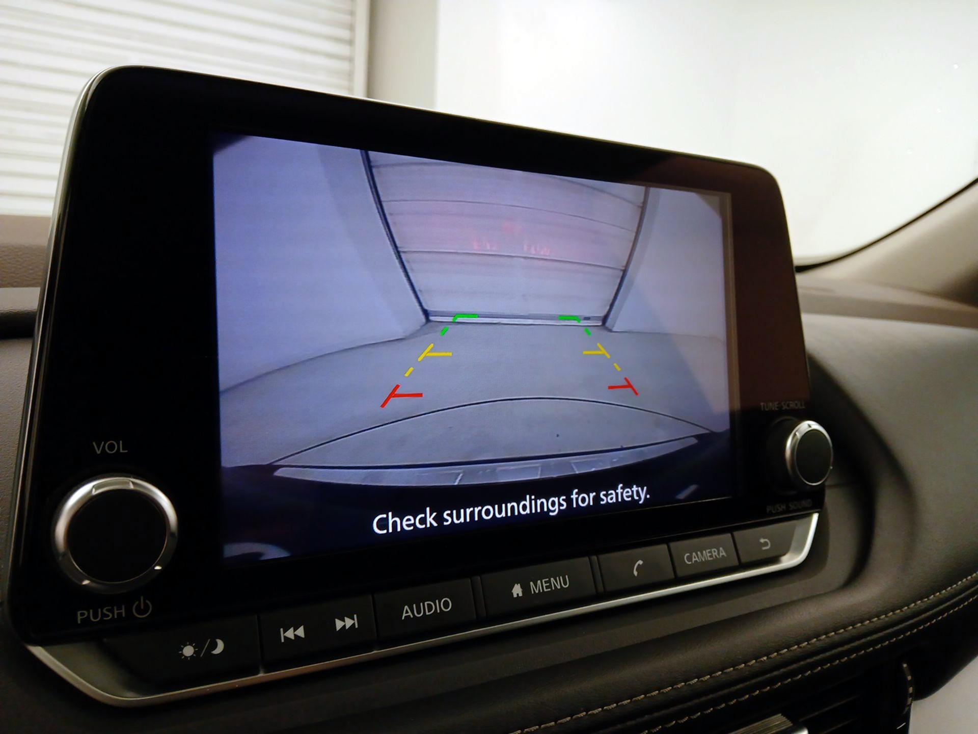 Thumbnail: 2022 Nissan Rogue - 14