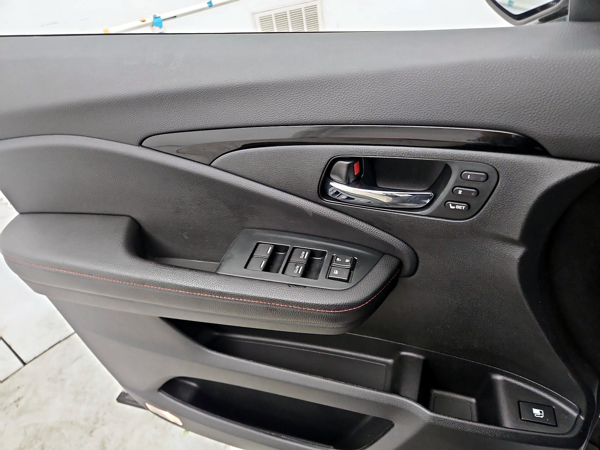 Thumbnail: 2023 Honda Ridgeline - 12