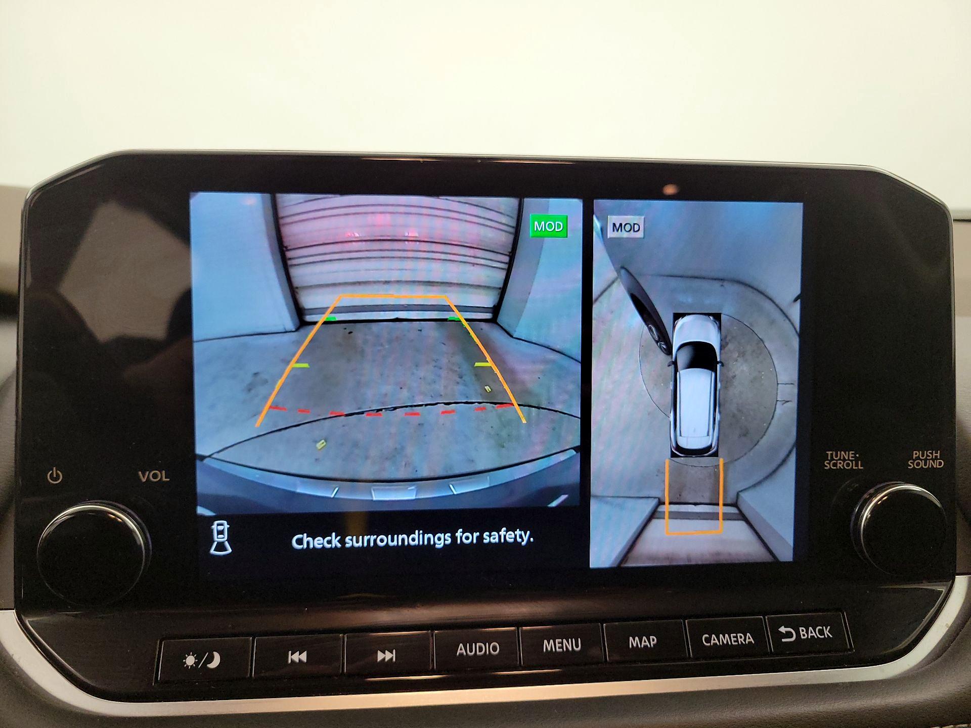 Thumbnail: 2023 Nissan Rogue - 14