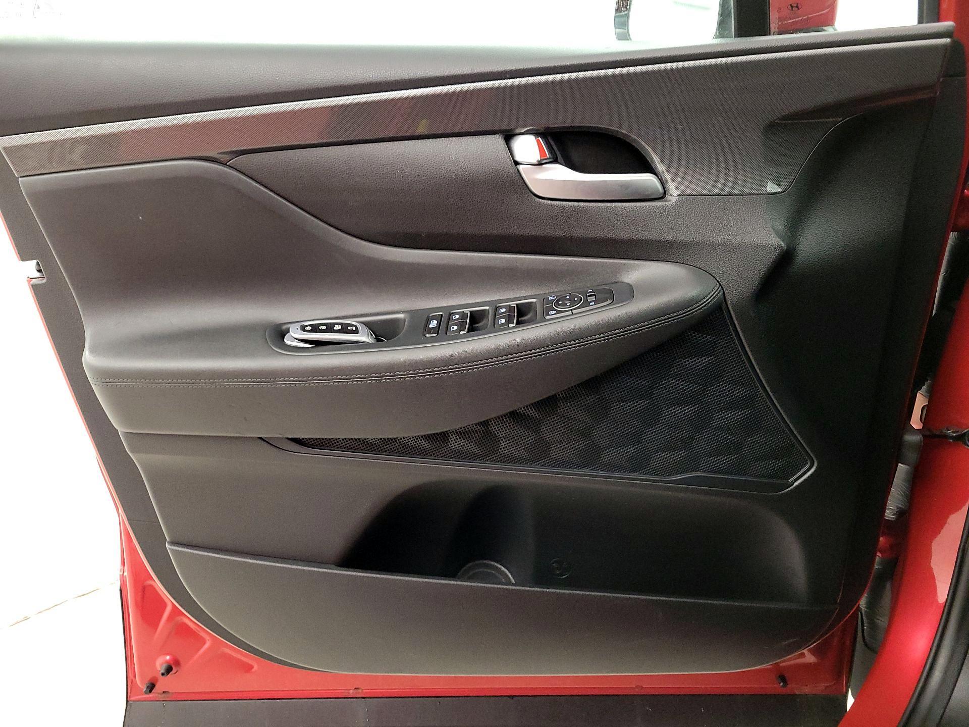 Thumbnail: 2022 Hyundai Santa Fe - 12