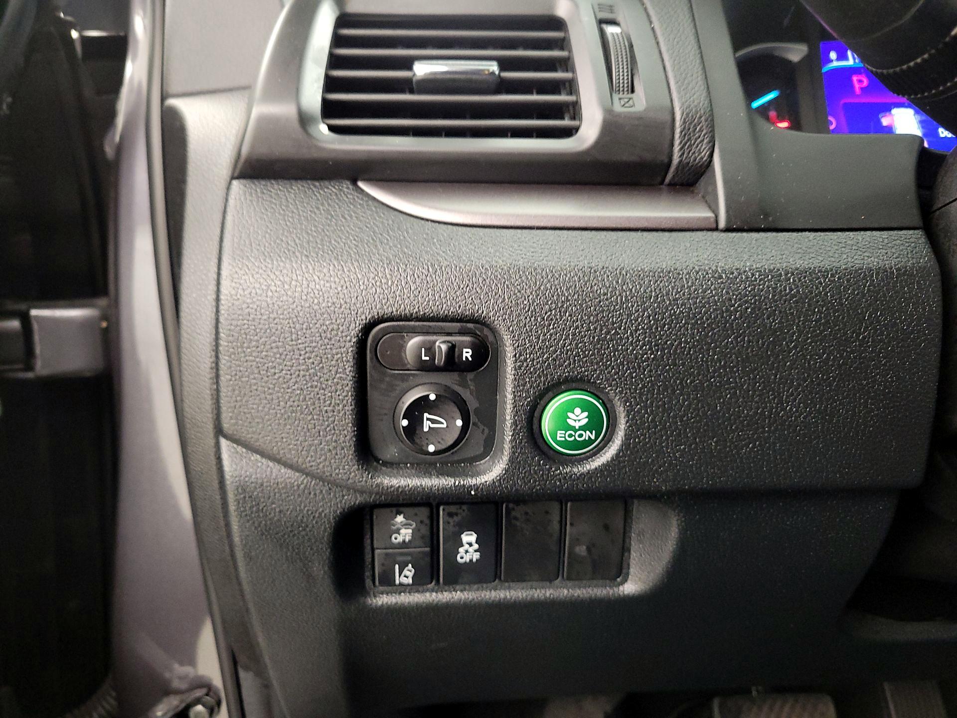 Thumbnail: 2021 Honda Pilot - 13