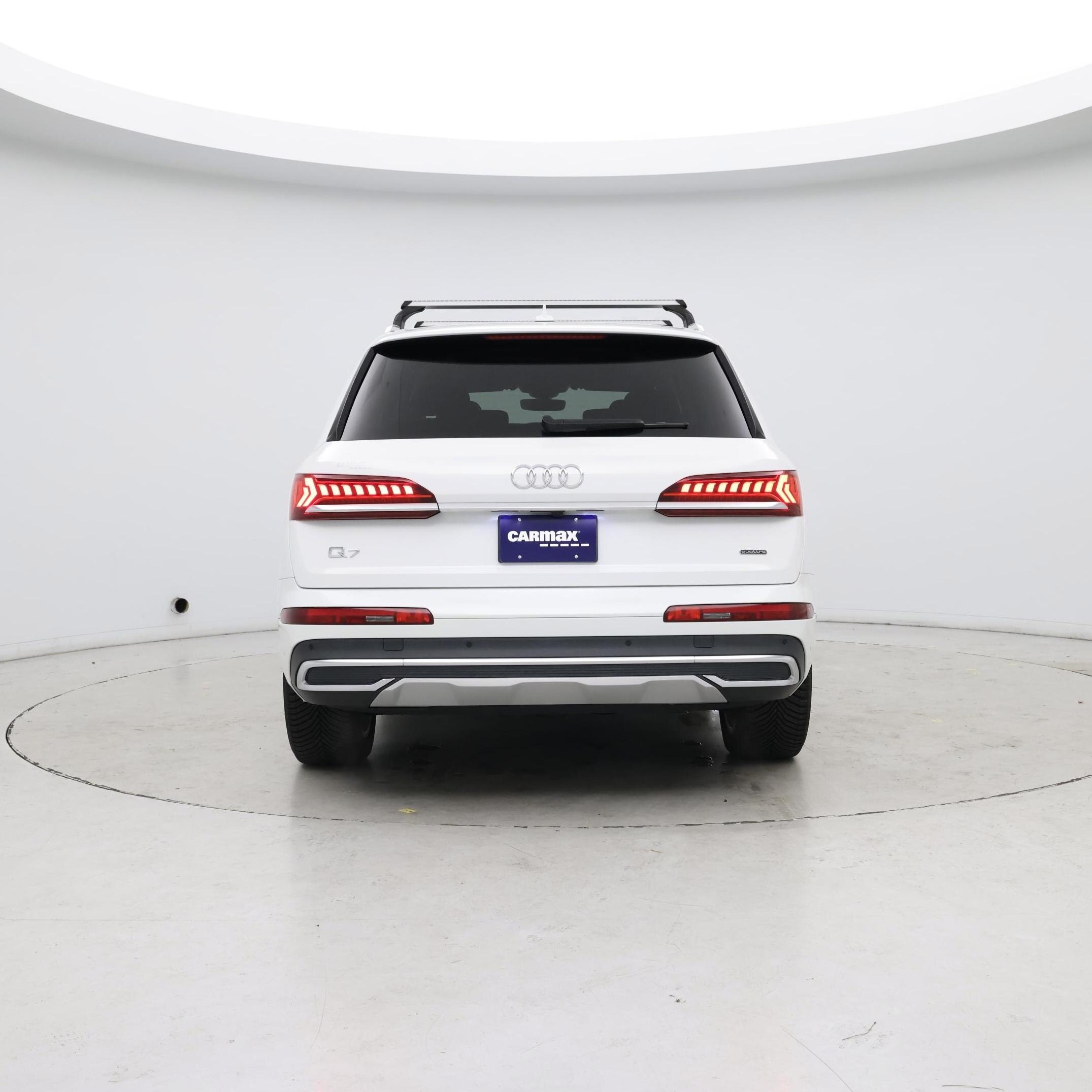 Thumbnail: 2023 Audi Q7 - 6