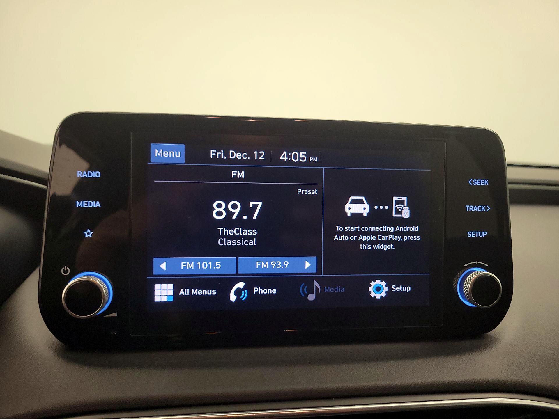 Thumbnail: 2023 Hyundai Santa Fe - 15