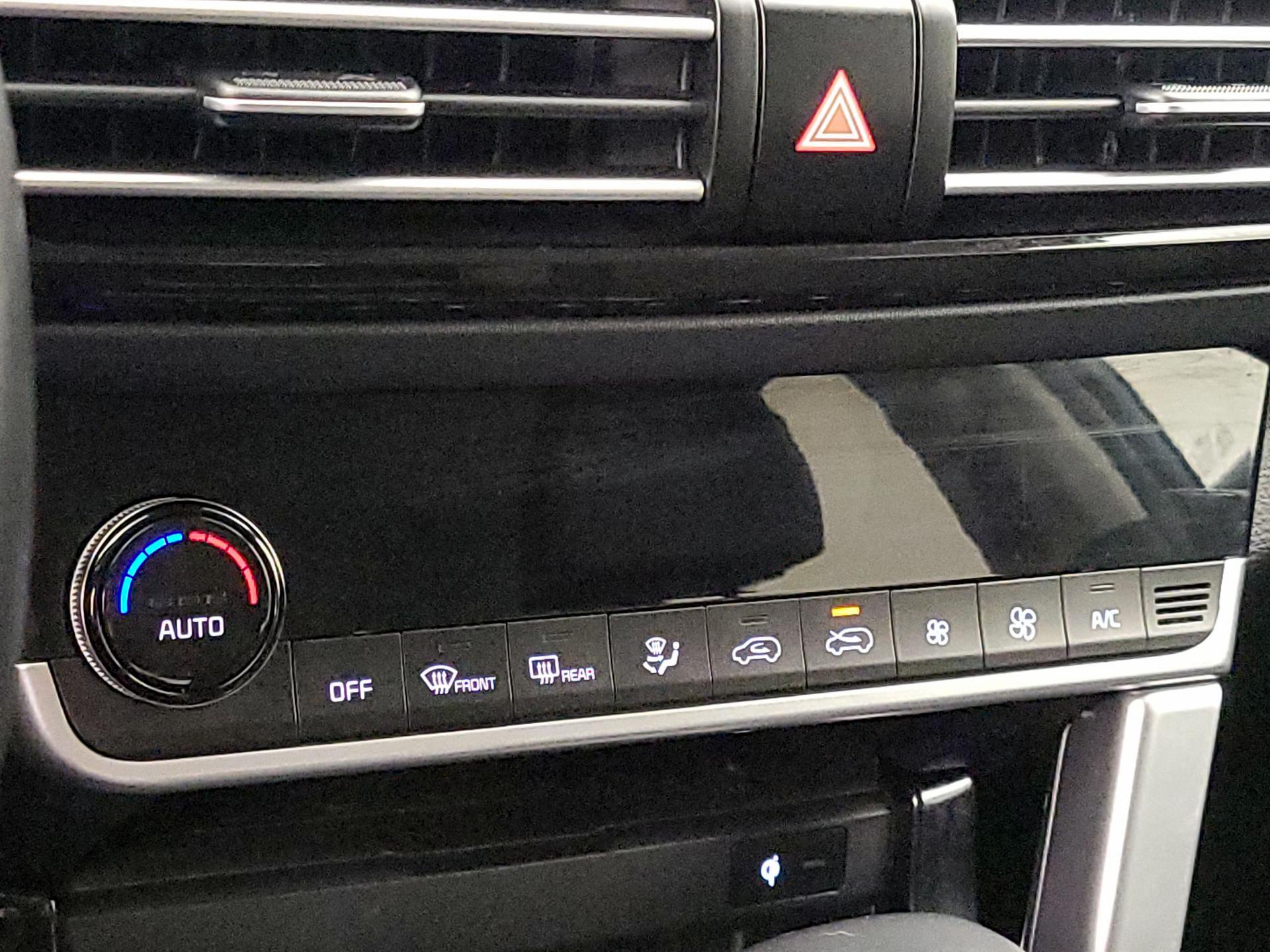 Thumbnail: 2021 Kia Seltos - 17