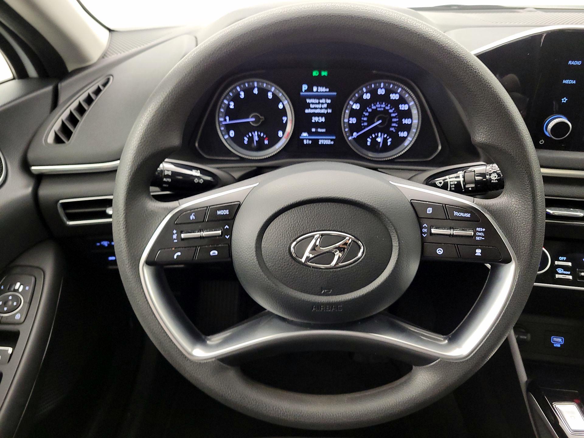 Thumbnail: 2022 Hyundai Sonata - 10