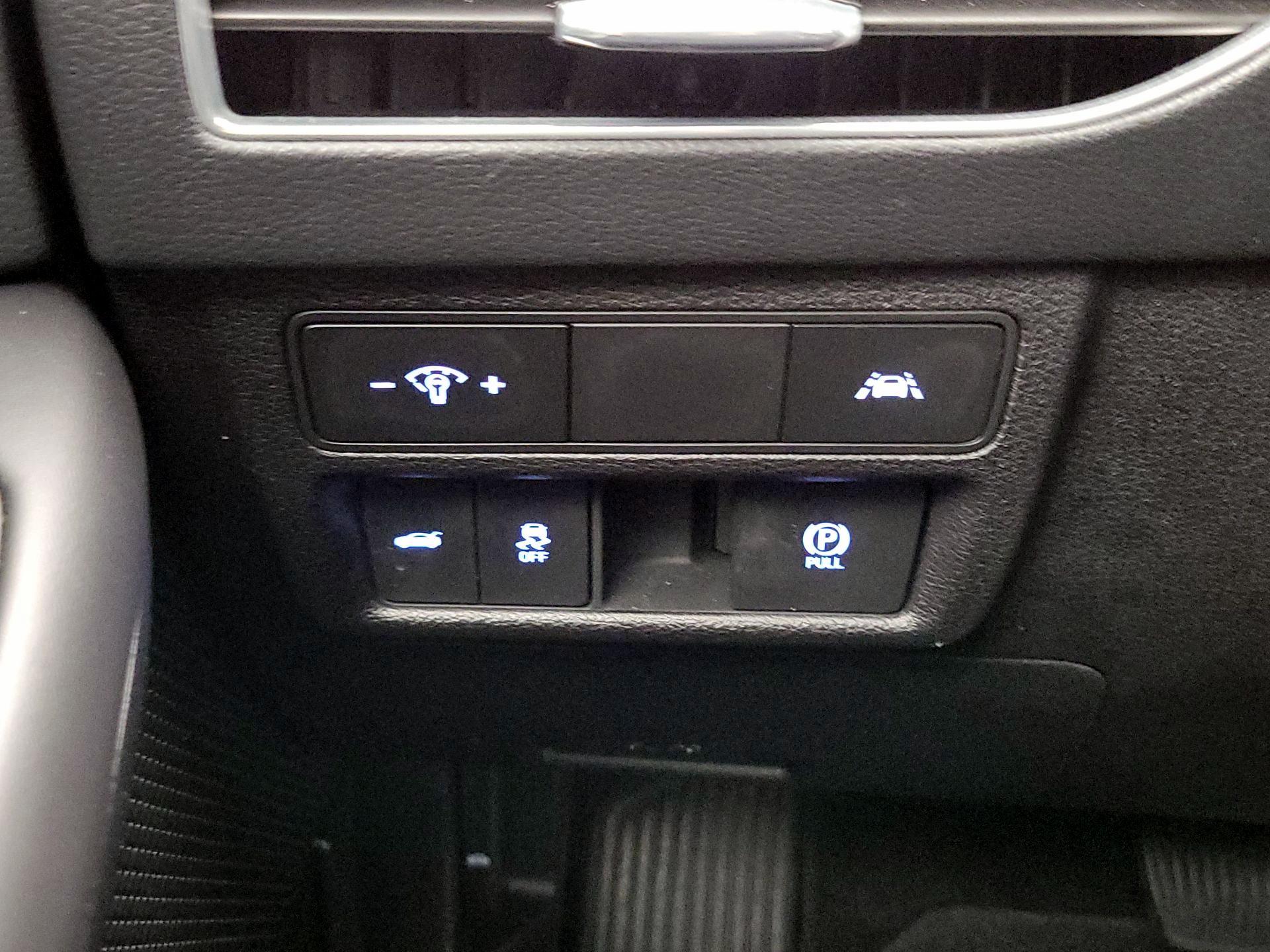 Thumbnail: 2022 Hyundai Sonata - 13