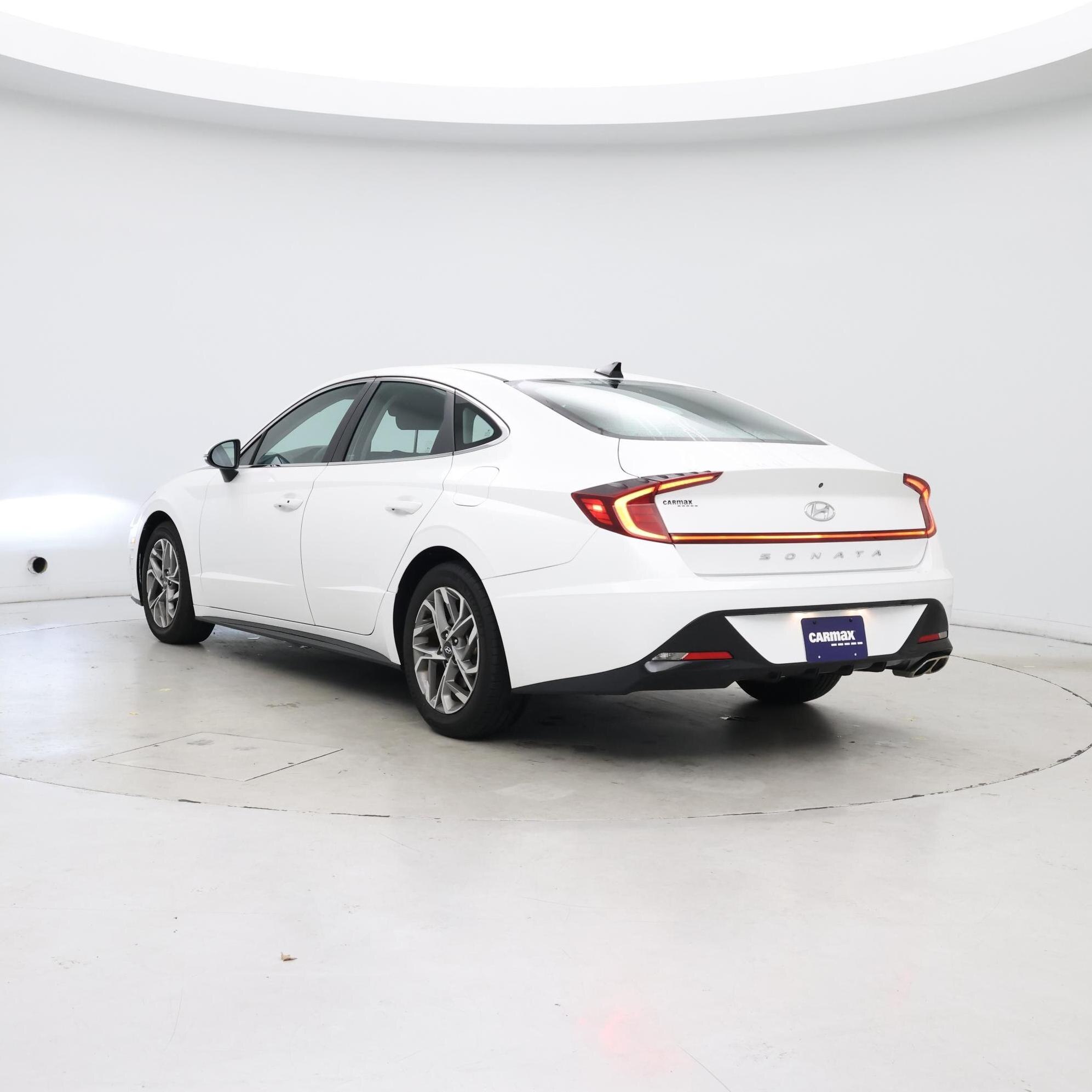 Thumbnail: 2022 Hyundai Sonata - 2